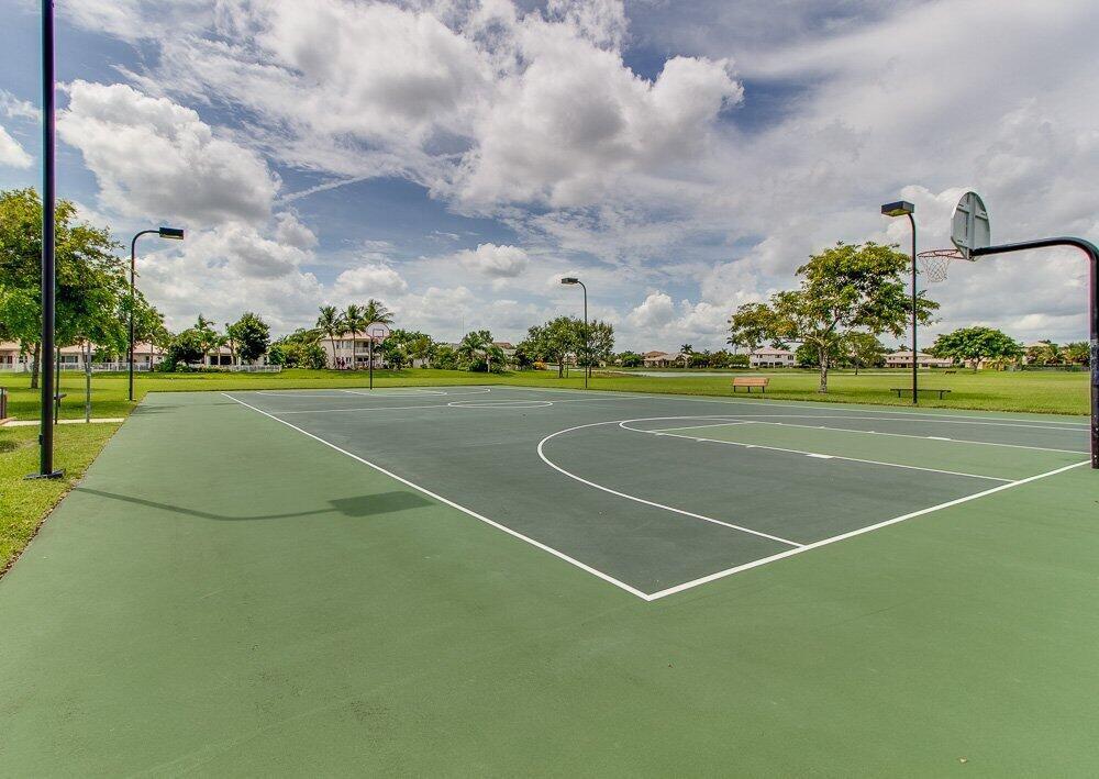 ISLES AT WELLINGTON 8 - Residential