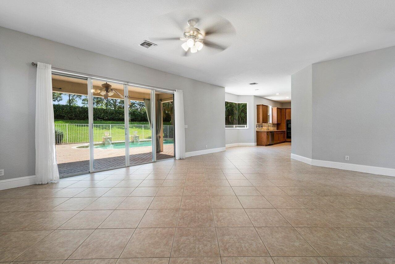 ISLES AT WELLINGTON 8 - Residential