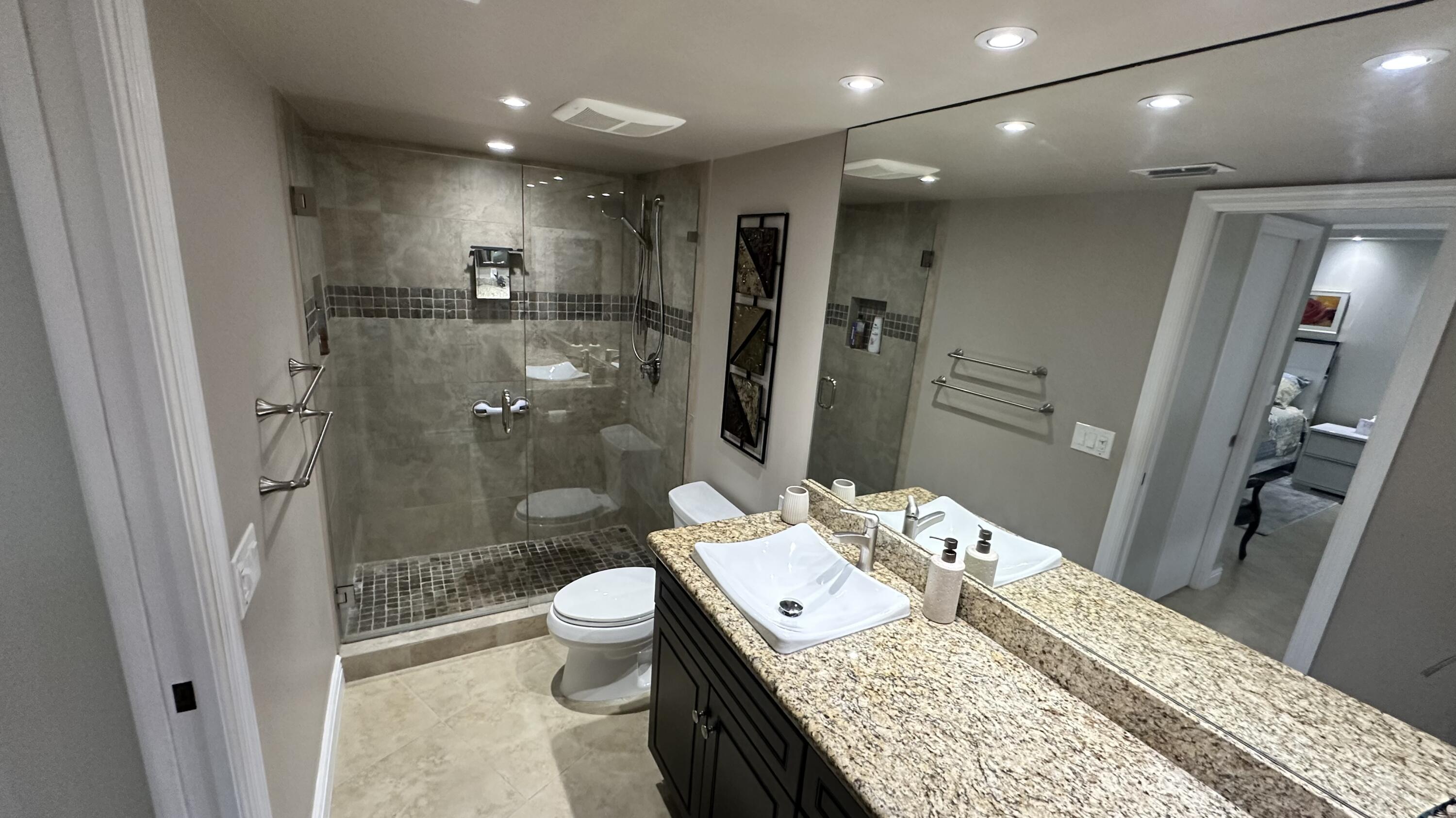 NO 114 PALM-AIRE COUNTRY CLUB - Residential