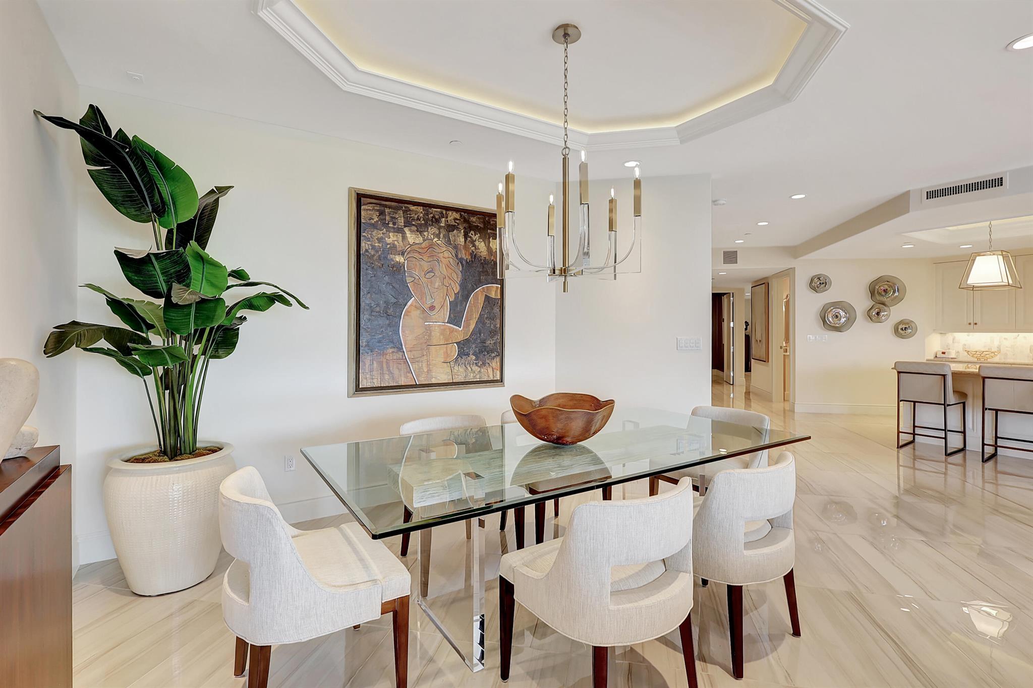 AZURE CONDO - Residential