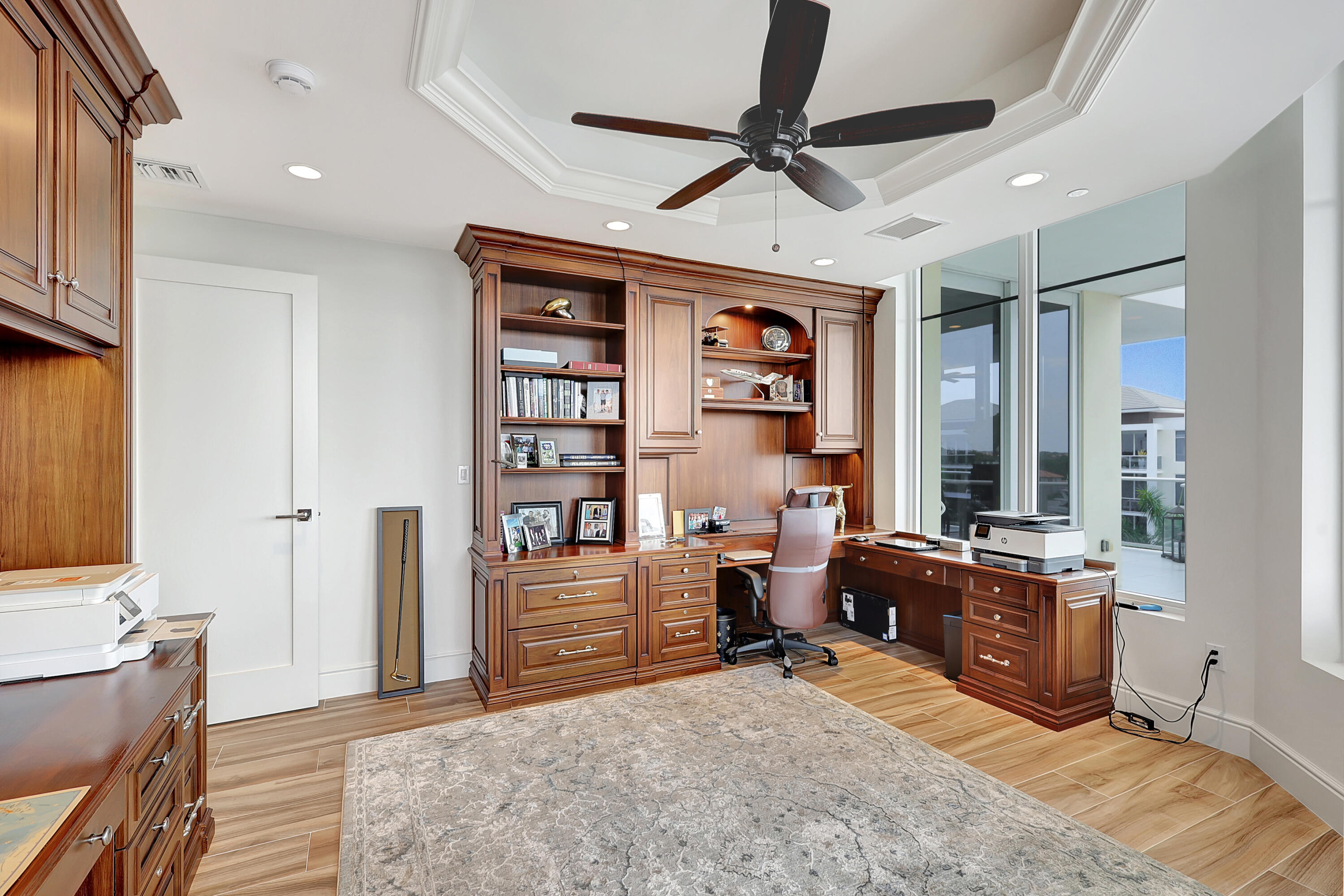 AZURE CONDO - Residential