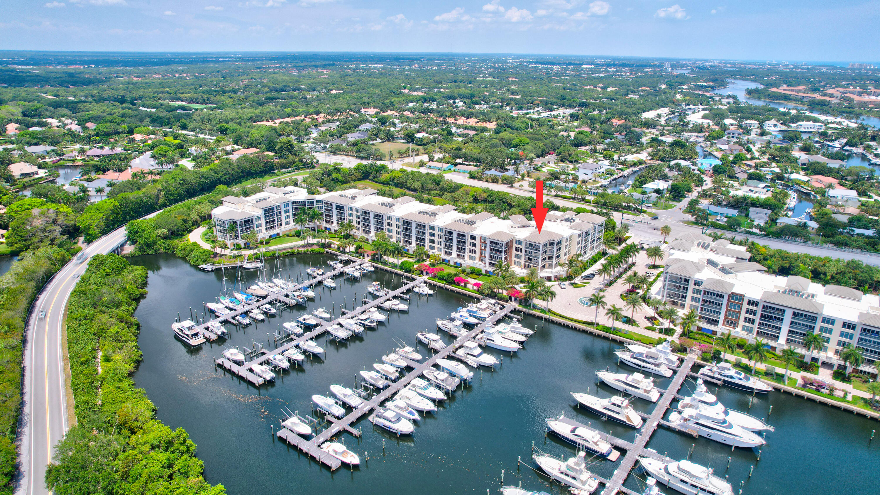 AZURE CONDO - Residential