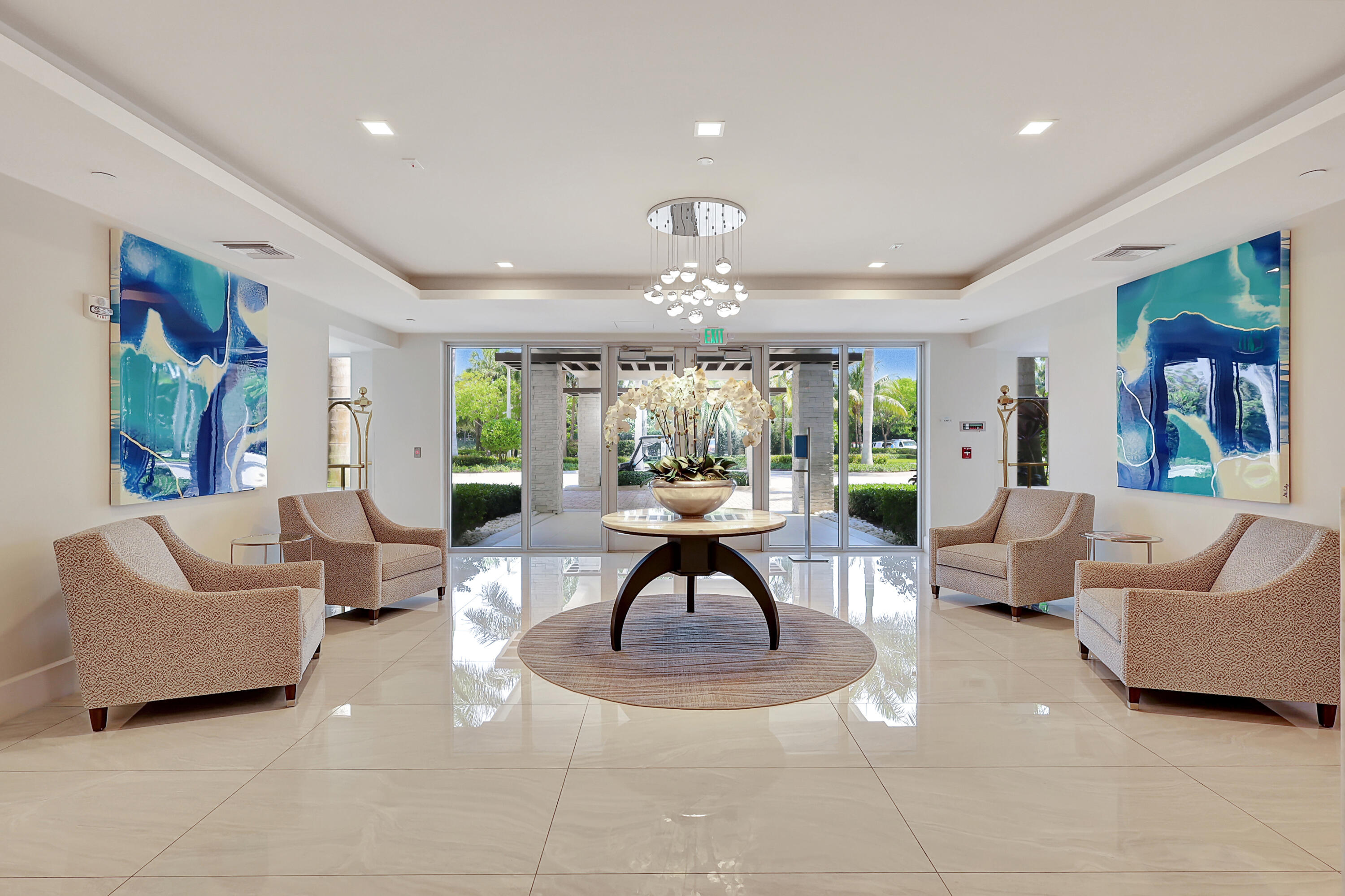 AZURE CONDO - Residential