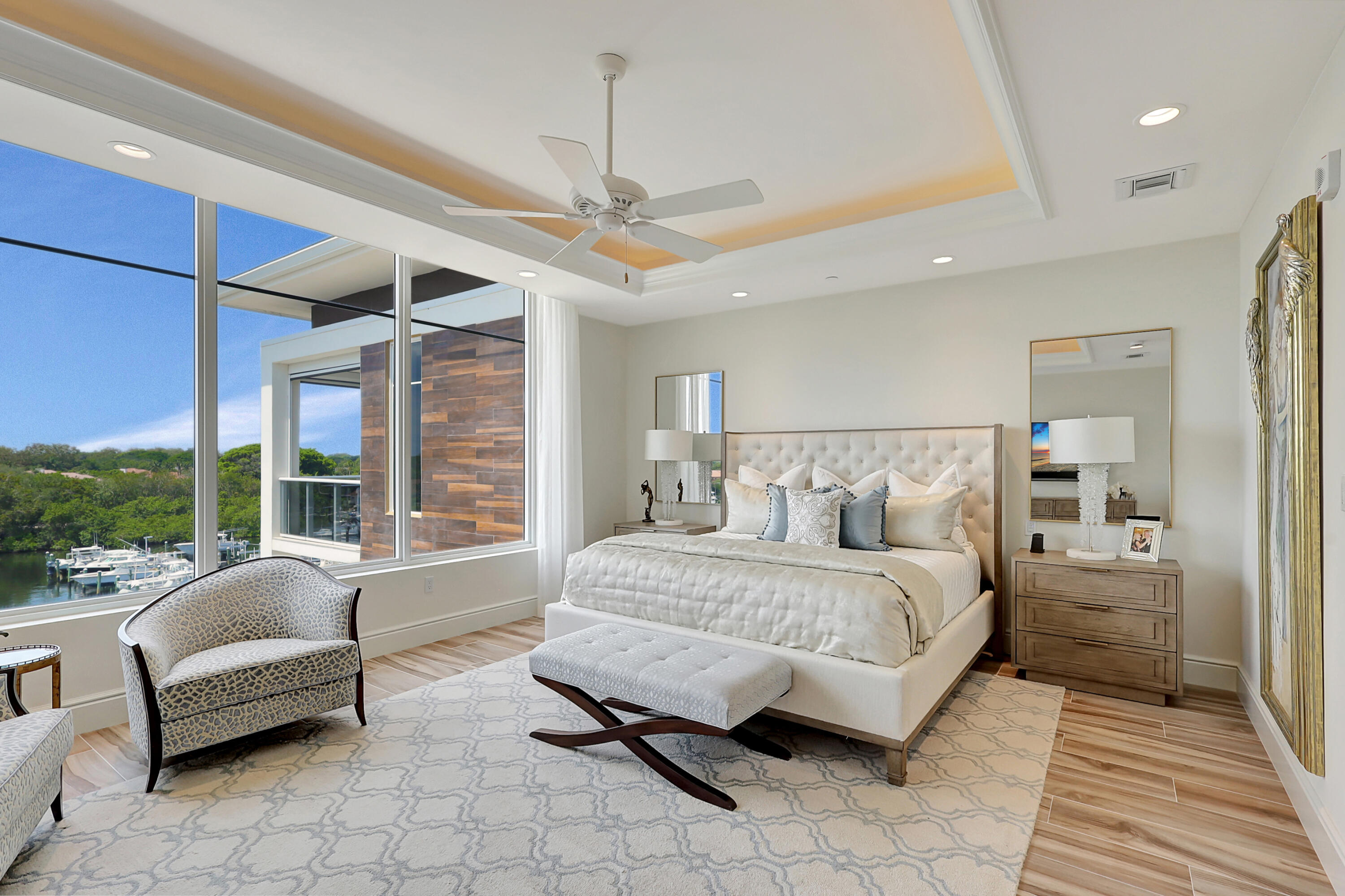 AZURE CONDO - Residential