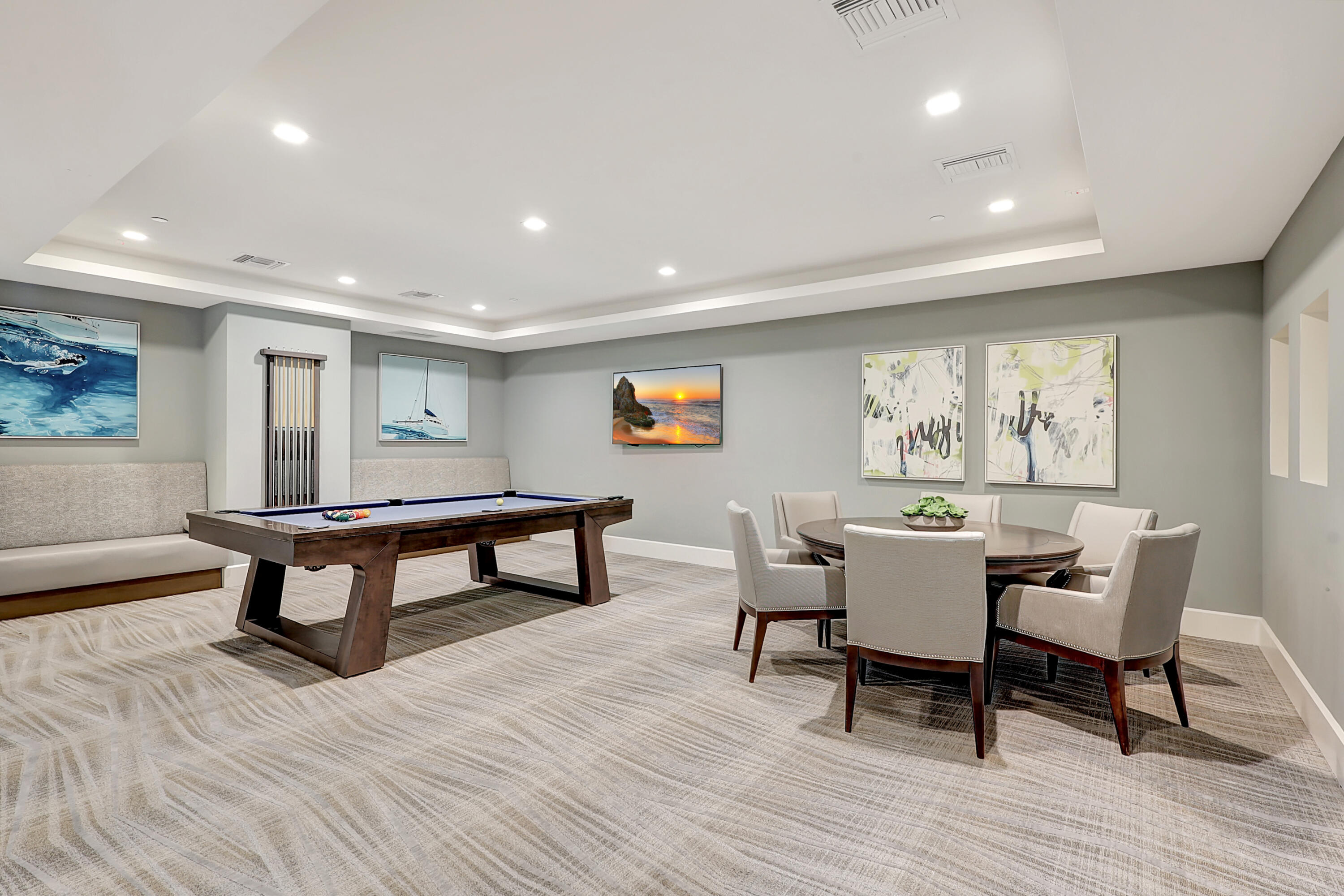 AZURE CONDO - Residential