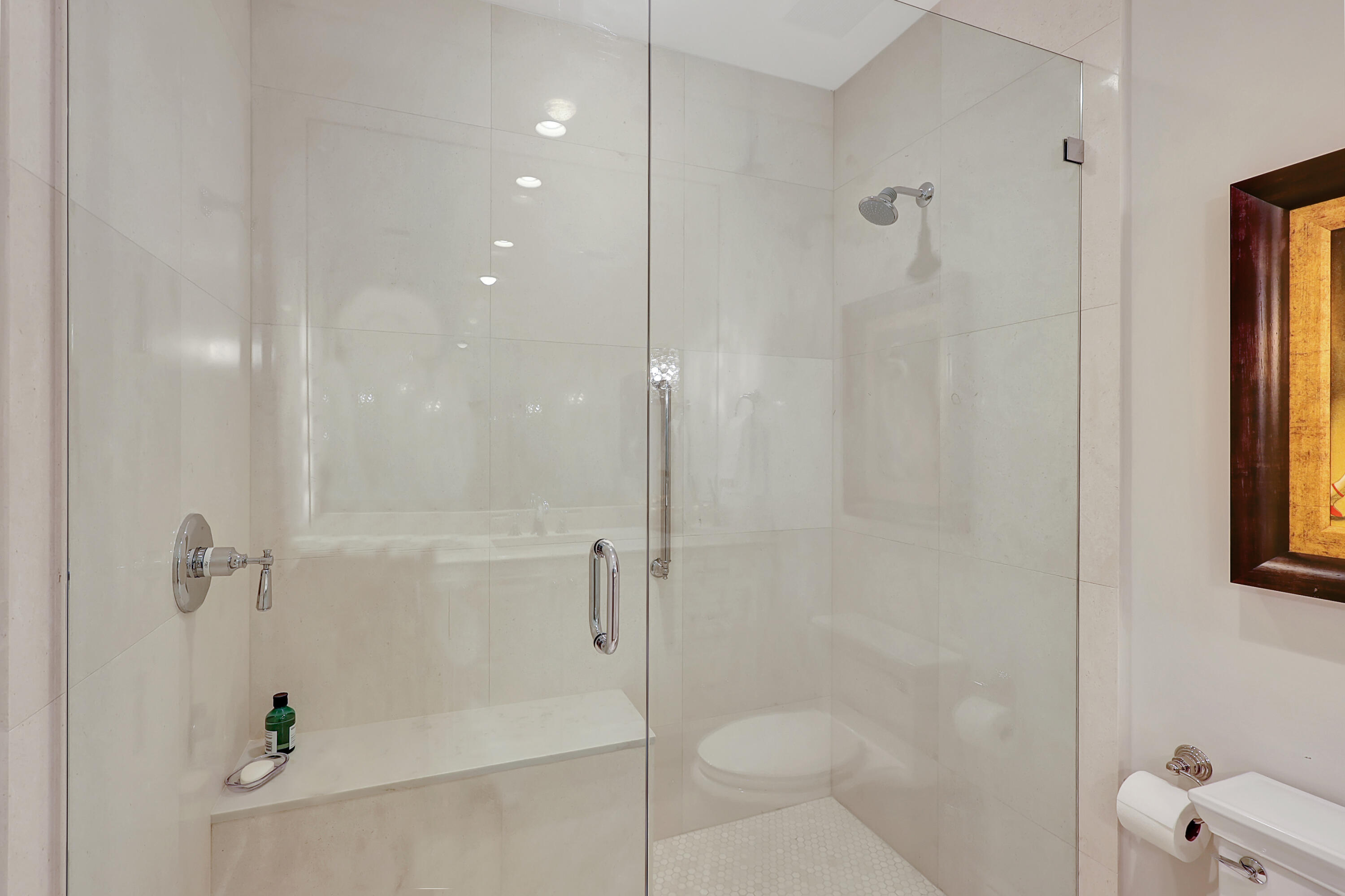 AZURE CONDO - Residential