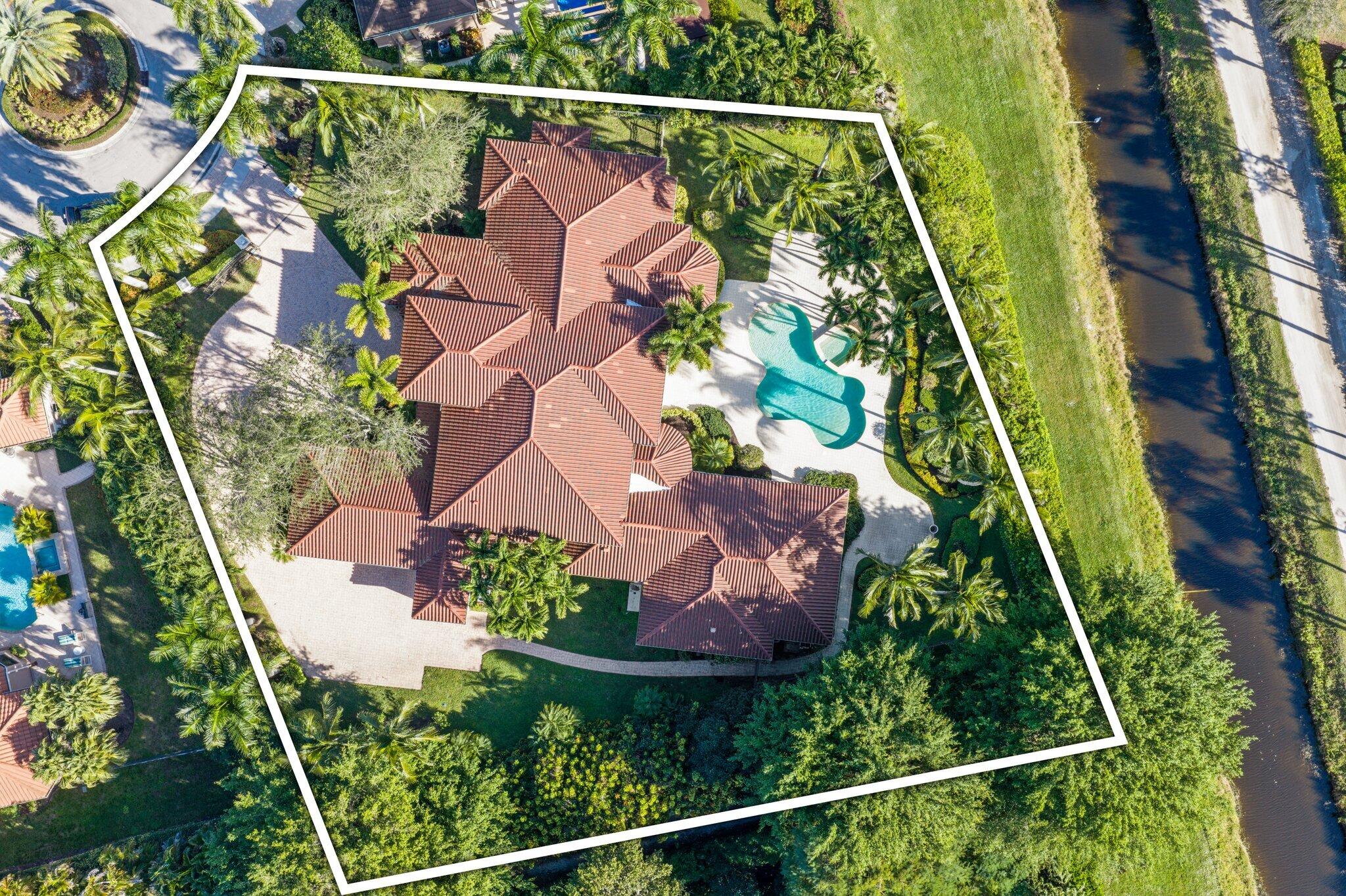 VINTAGE OAKS - Residential