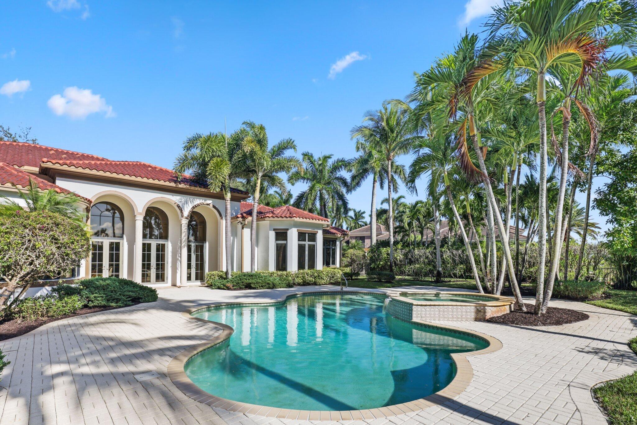VINTAGE OAKS - Residential