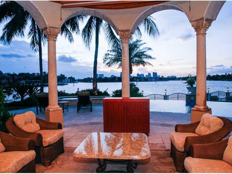 HARBORAGE ISLE - Residential