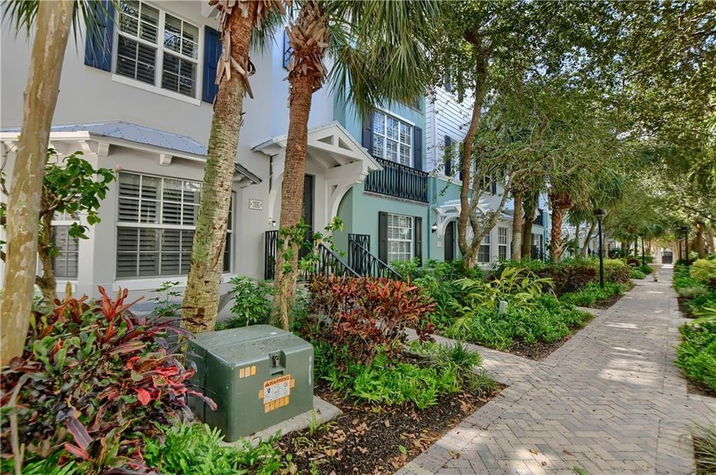 Mallory Square - Residential Lease