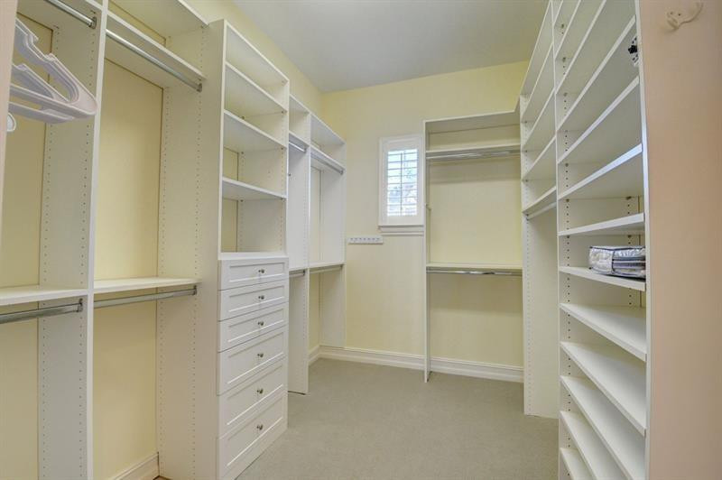 Mallory Square - Residential Lease