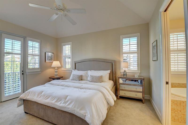 Mallory Square - Residential Lease