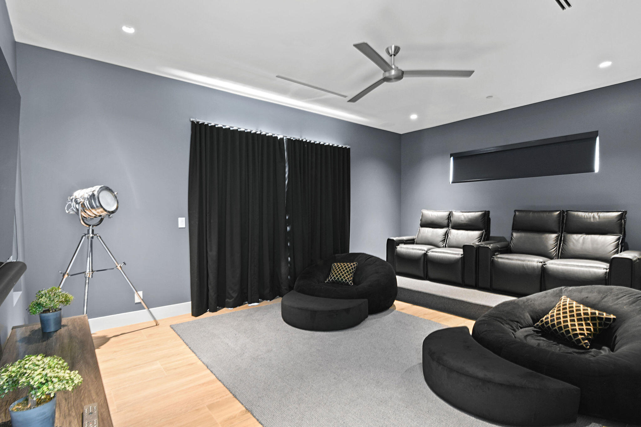 PALM BEACH ISLES 3 - Residential