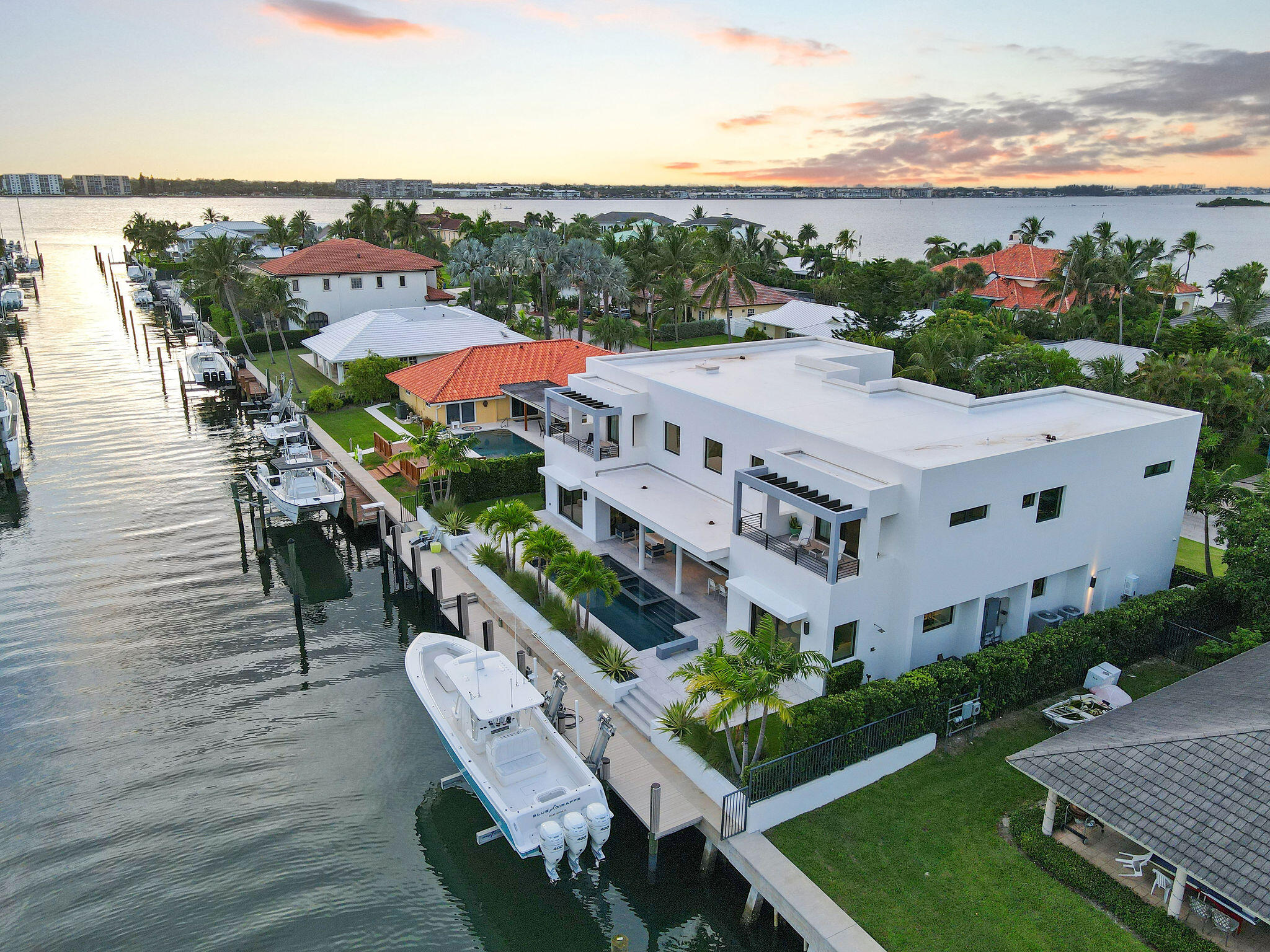 PALM BEACH ISLES 3 - Residential