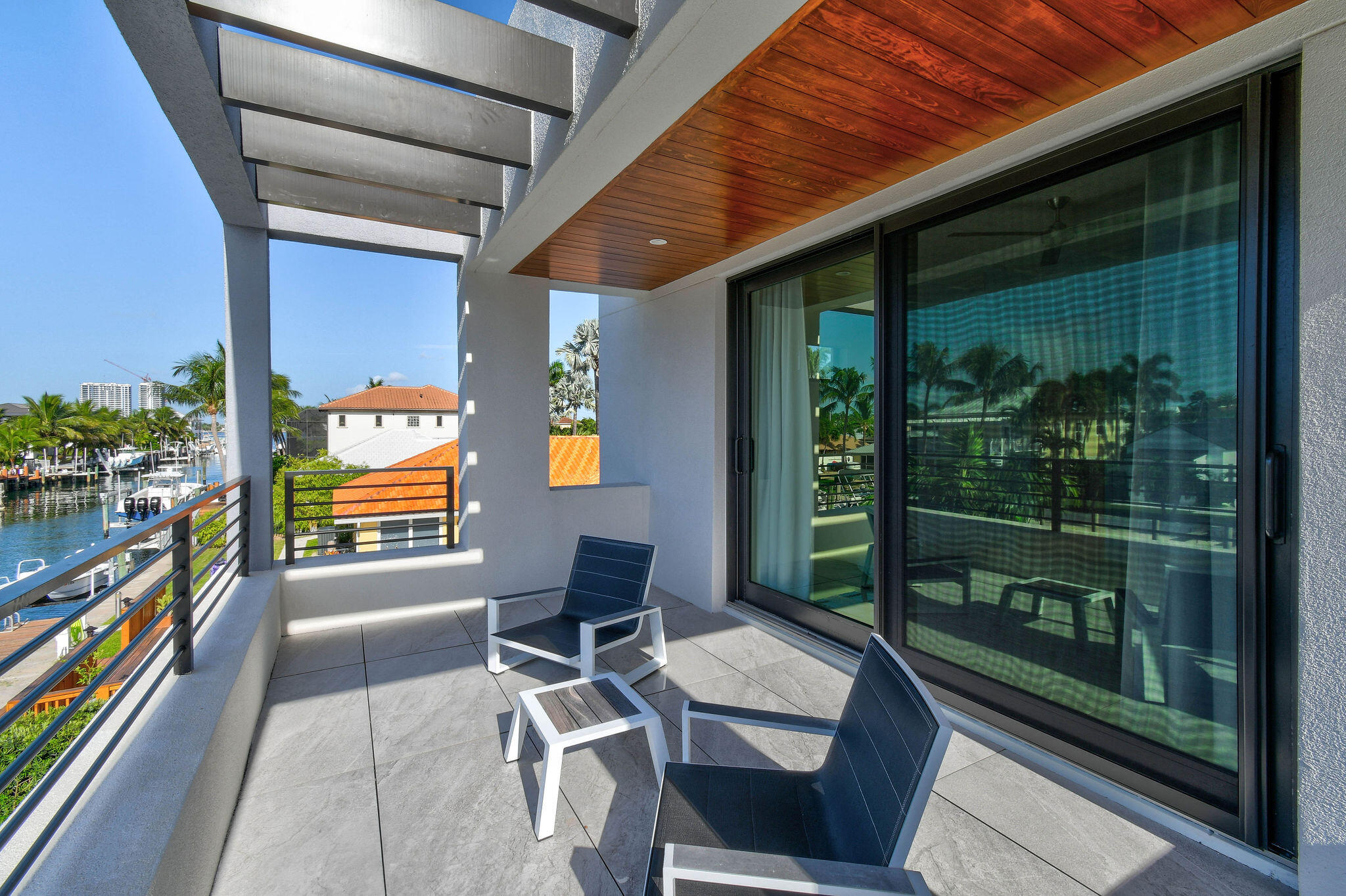 PALM BEACH ISLES 3 - Residential