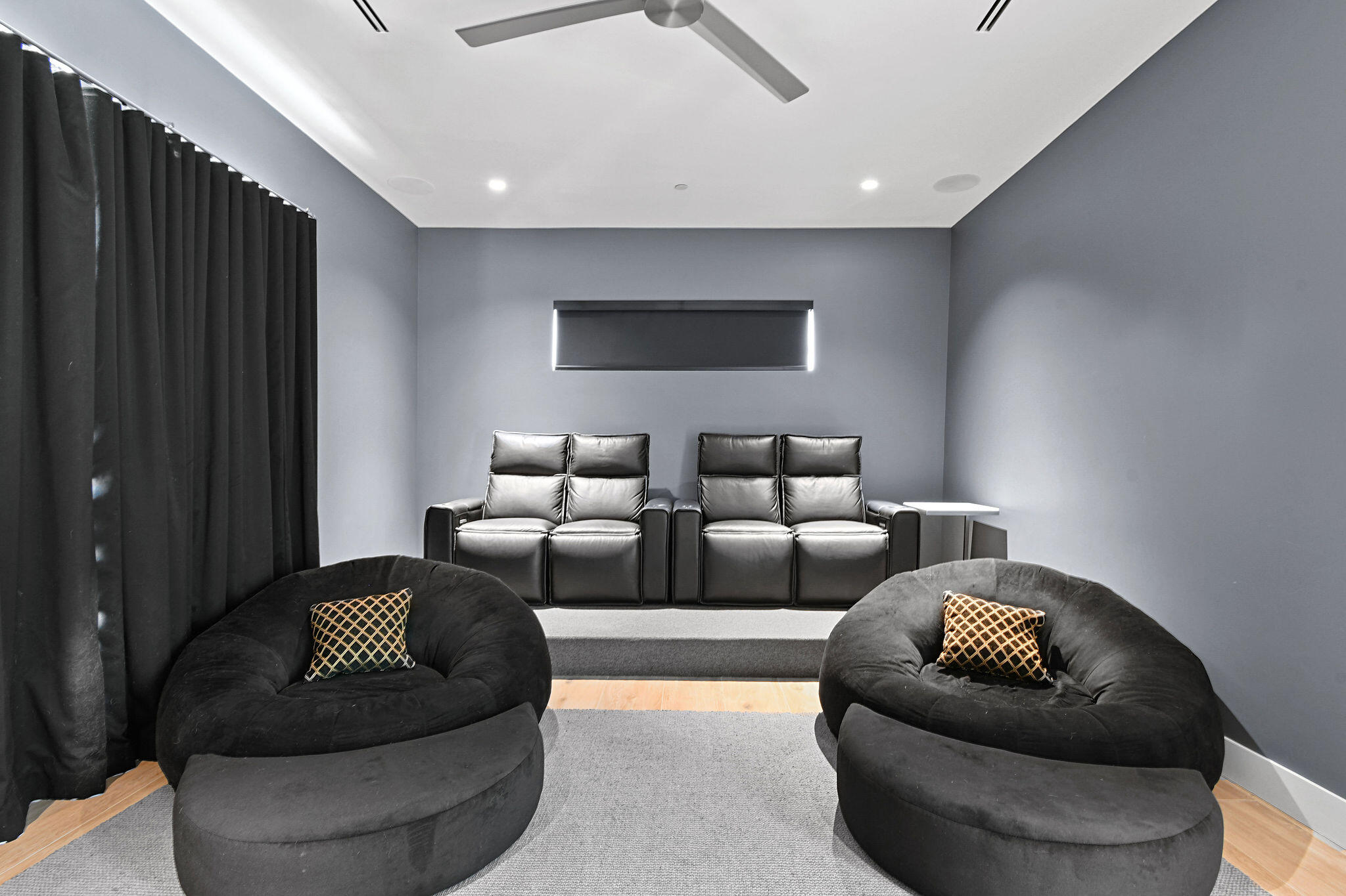 PALM BEACH ISLES 3 - Residential