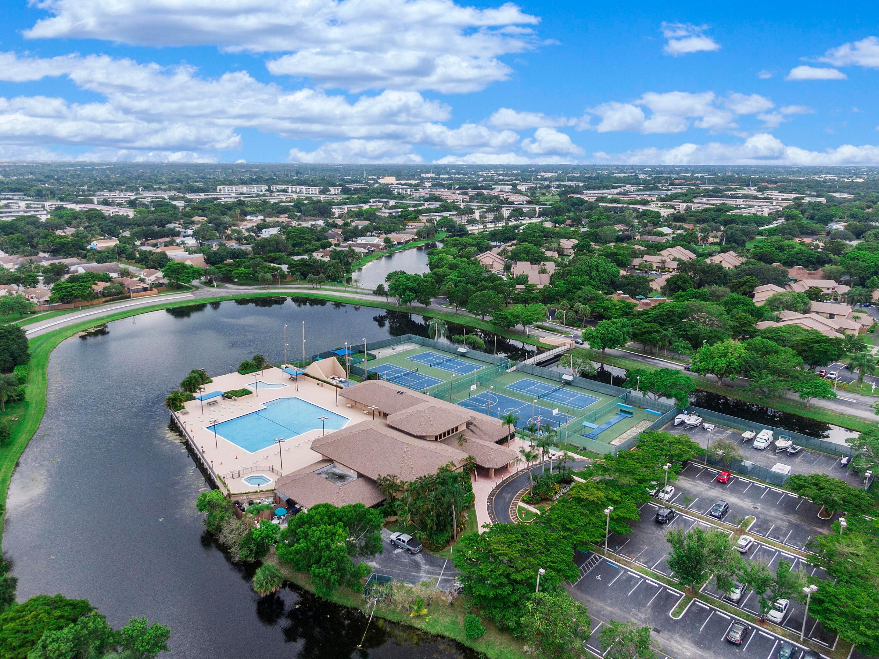 LAKEVIEW HOMES AT CENTURA PARC - Residential