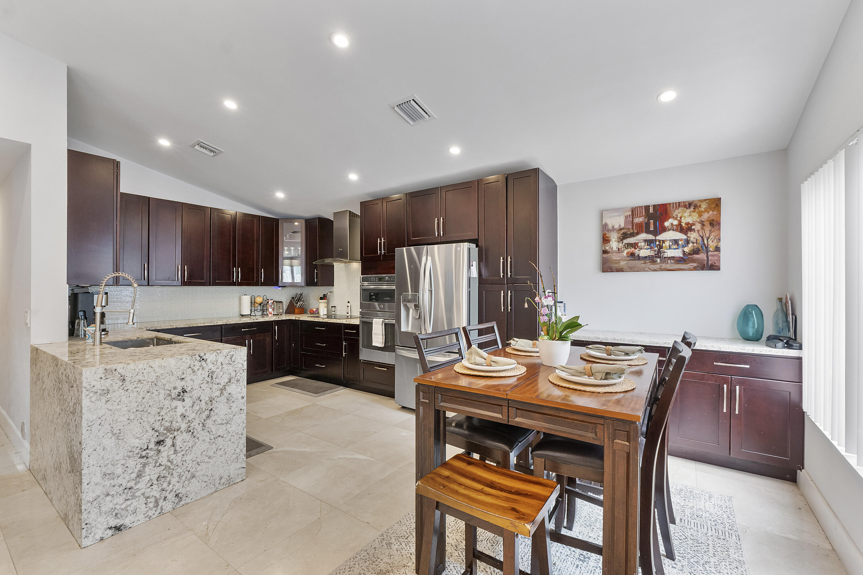 LAKEVIEW HOMES AT CENTURA PARC - Residential