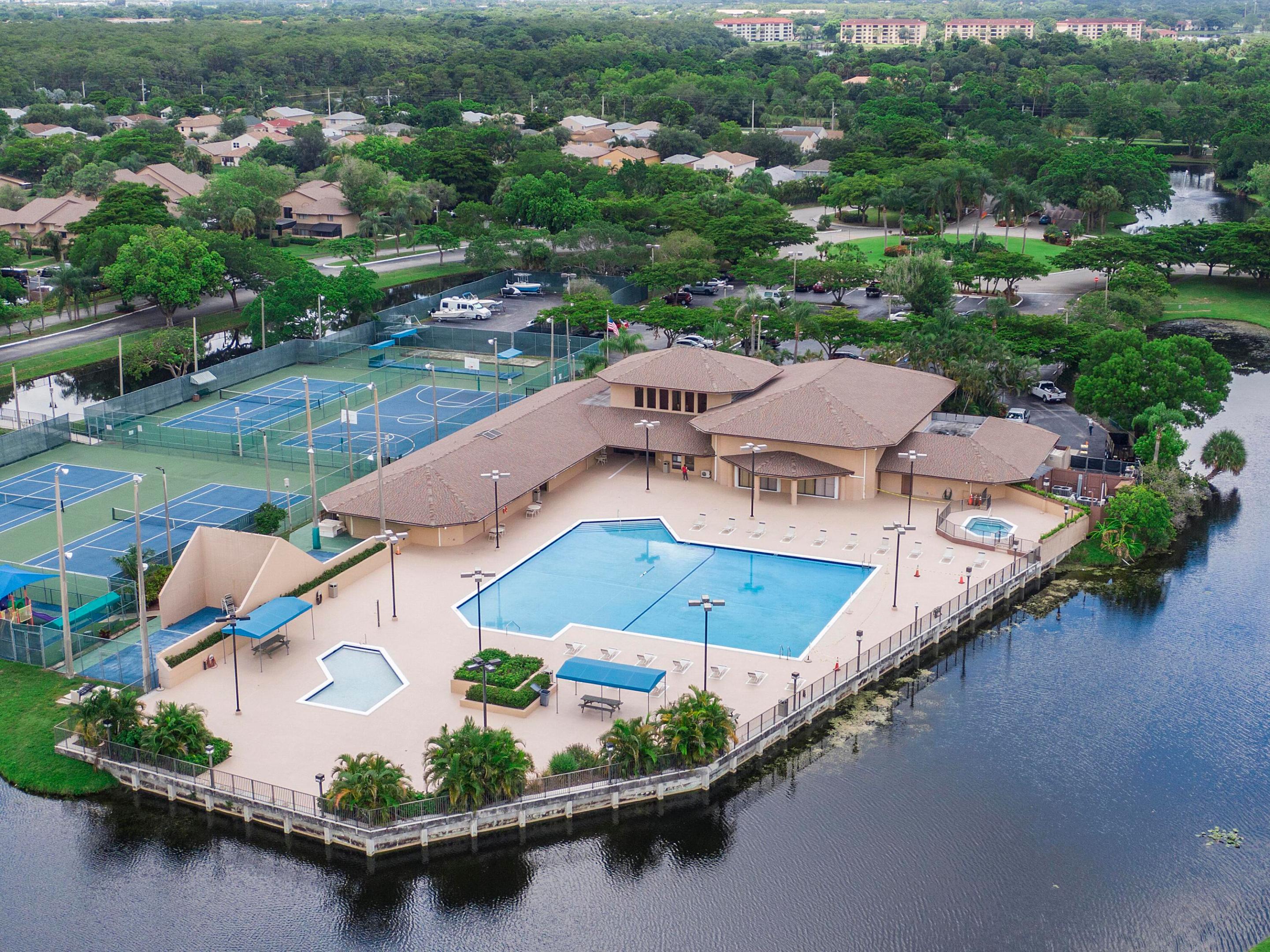 LAKEVIEW HOMES AT CENTURA PARC - Residential