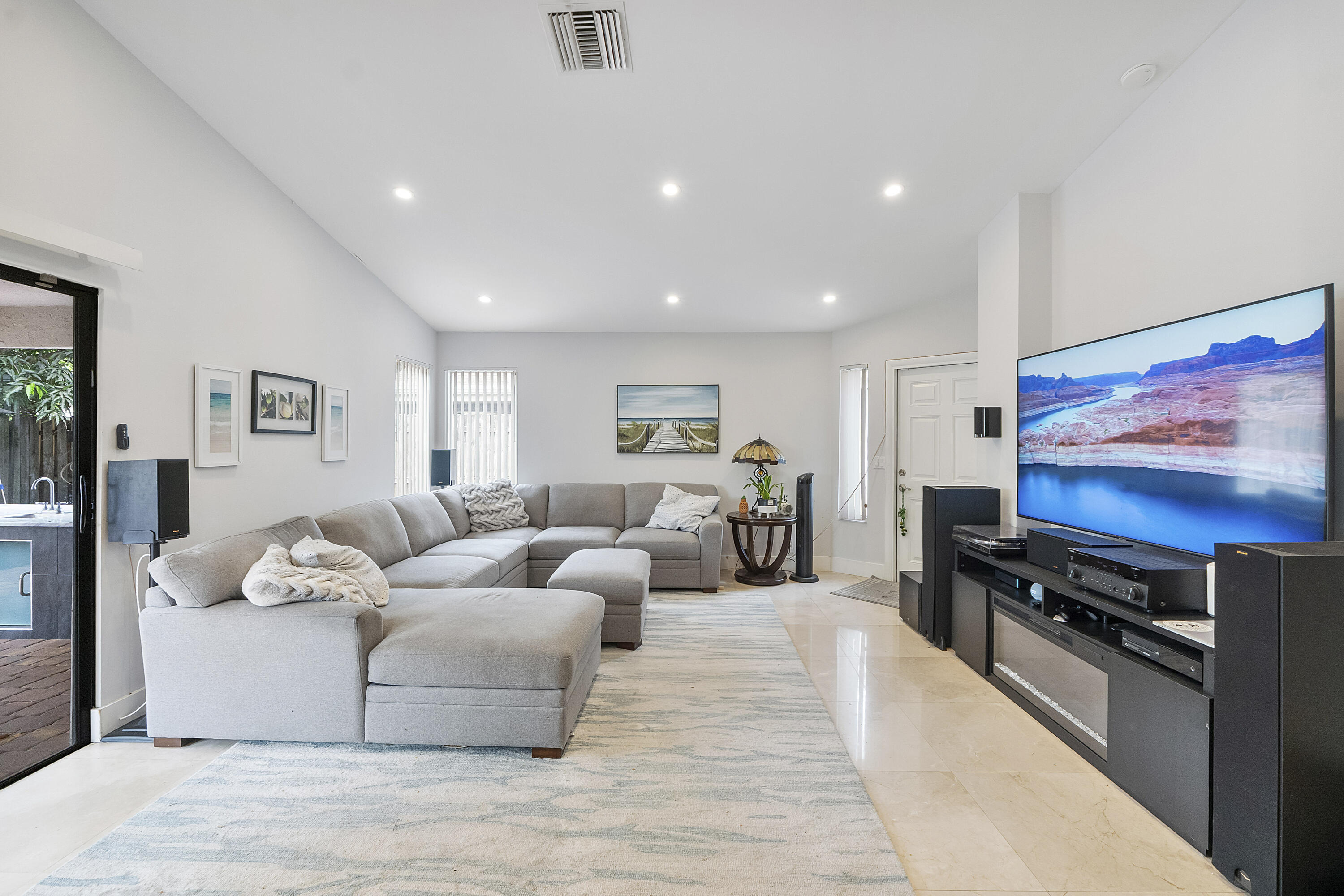 LAKEVIEW HOMES AT CENTURA PARC - Residential