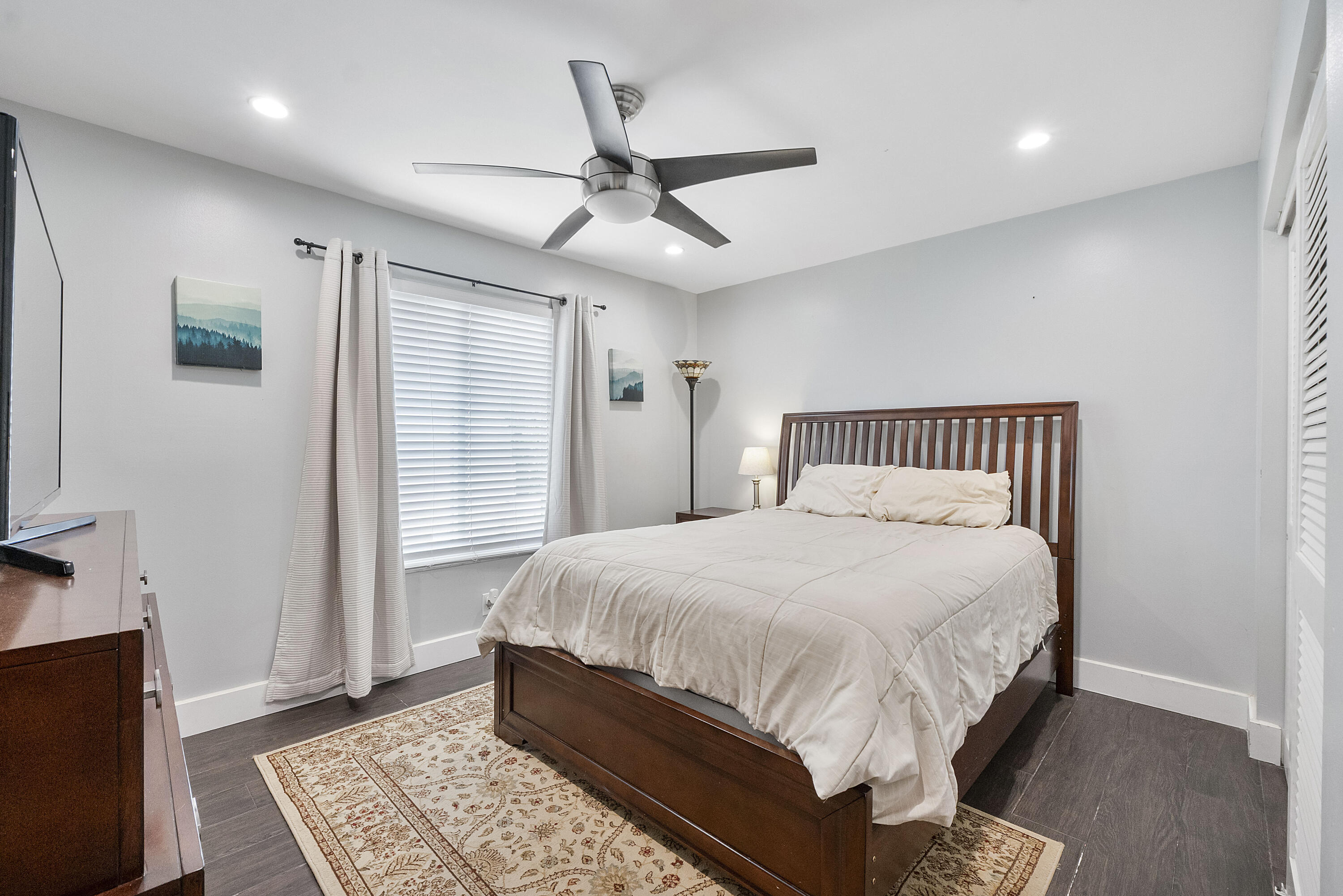 LAKEVIEW HOMES AT CENTURA PARC - Residential