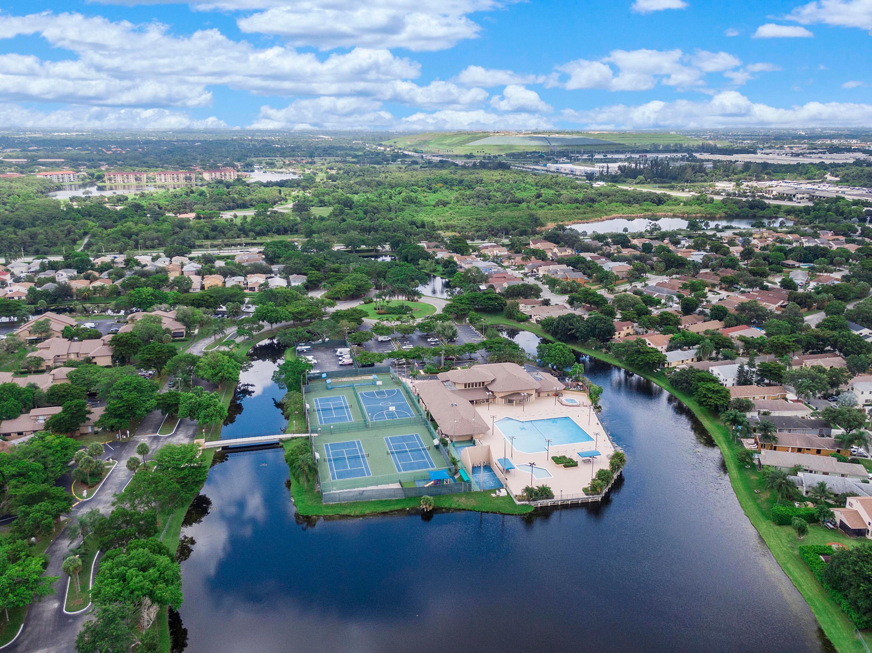 LAKEVIEW HOMES AT CENTURA PARC - Residential