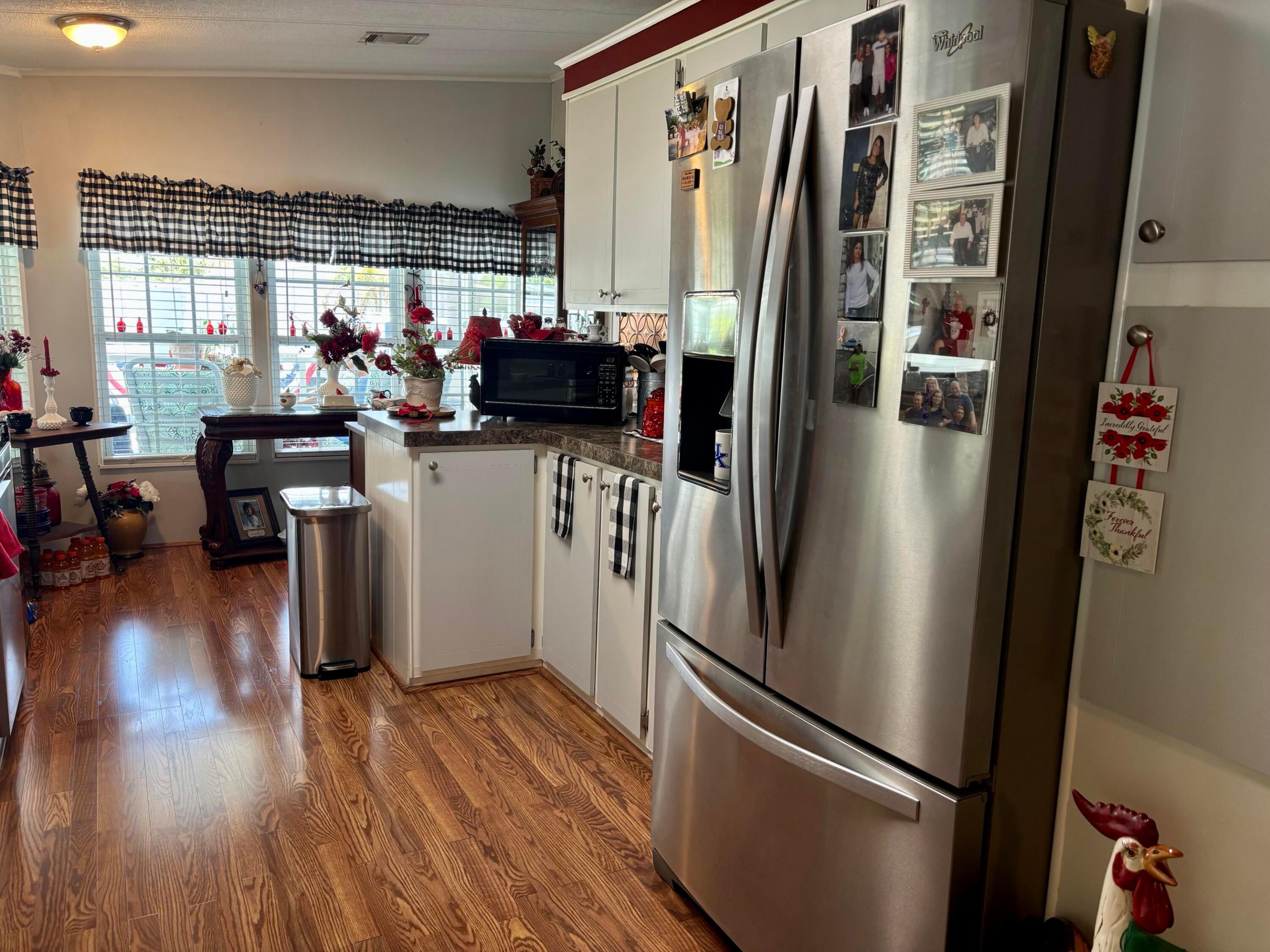 SEMINOLE COVE CONDOMINIUM - Residential