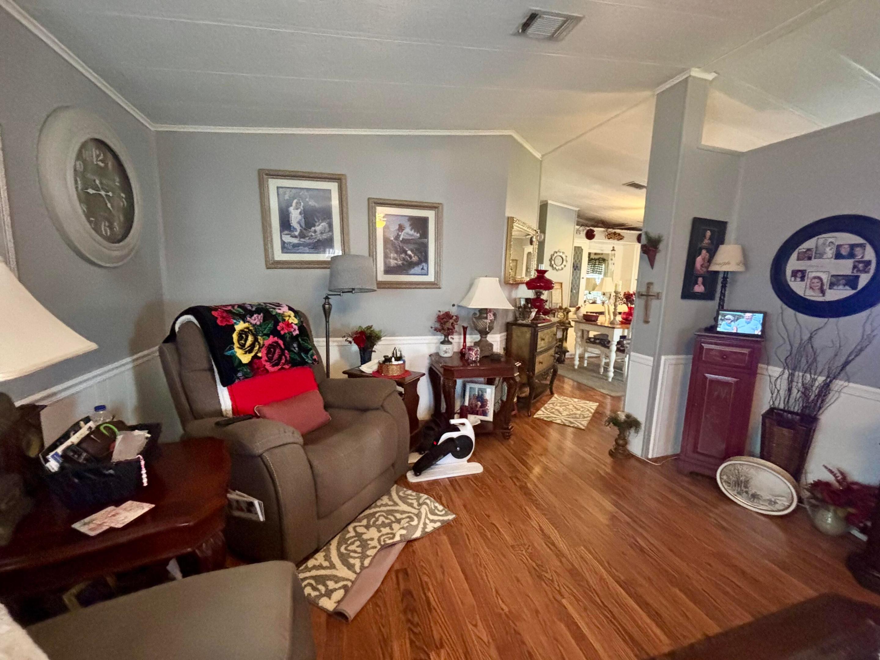SEMINOLE COVE CONDOMINIUM - Residential