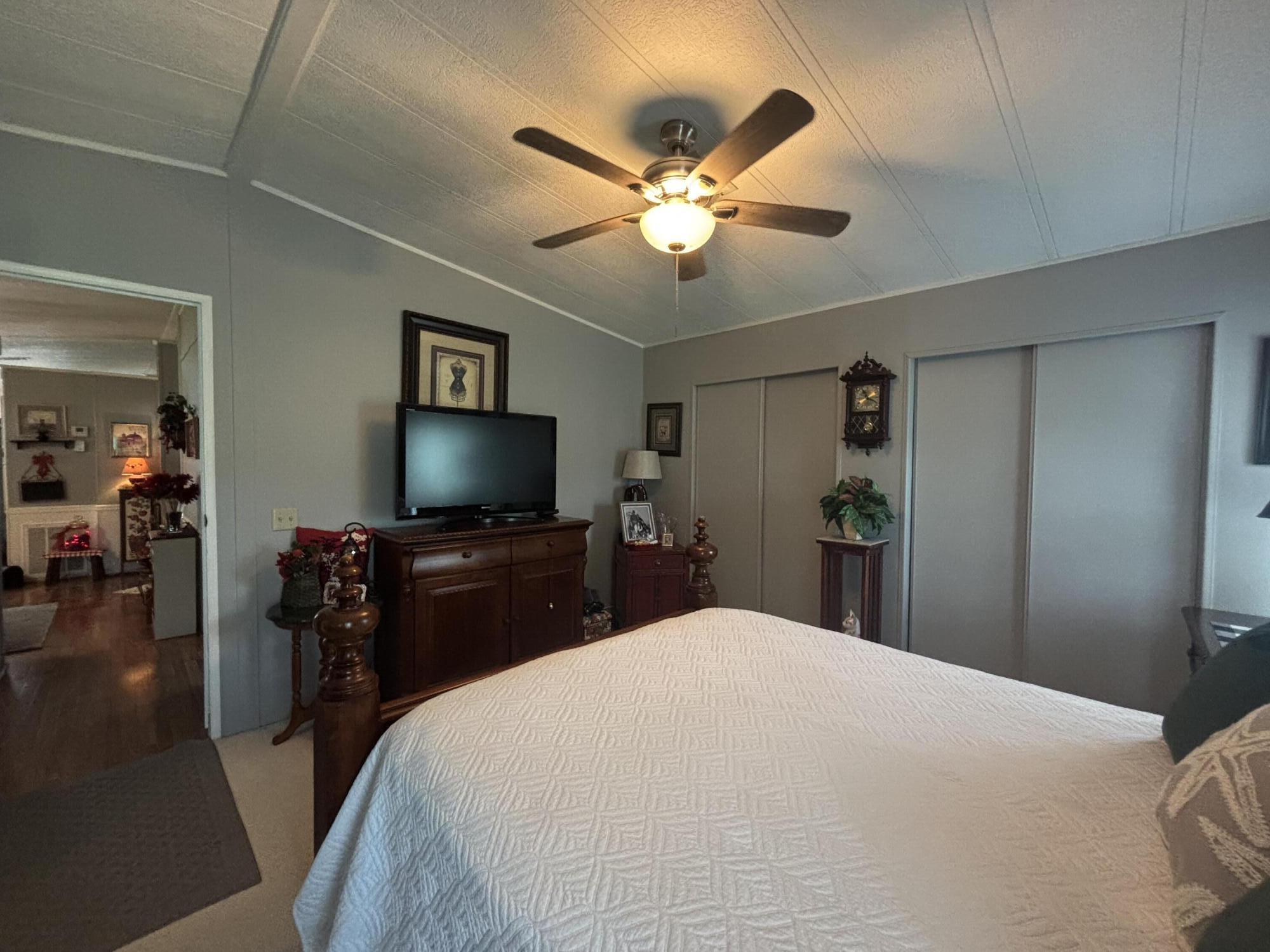 SEMINOLE COVE CONDOMINIUM - Residential