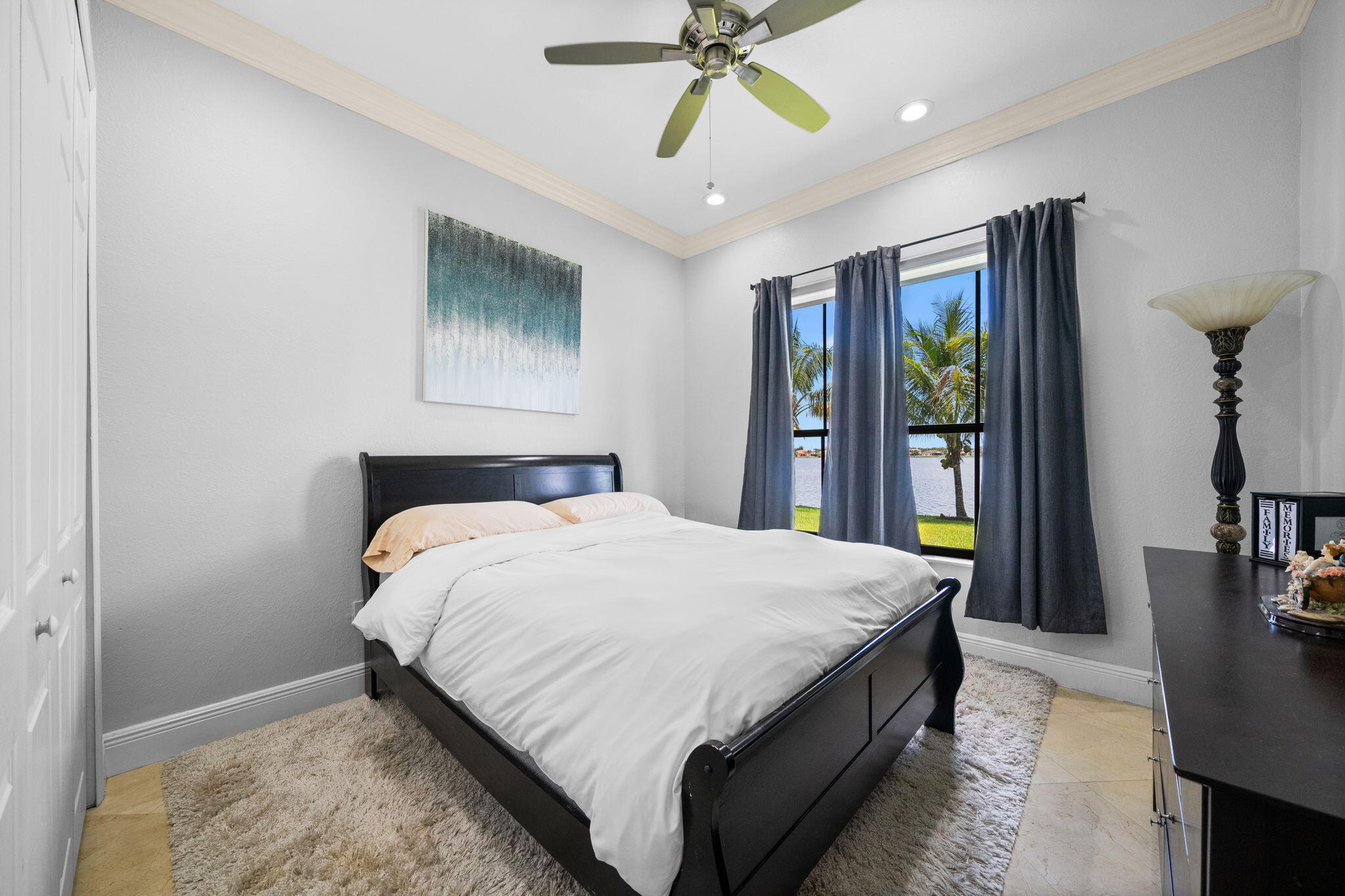 HARBOUR LAKES ESTATES - Residential