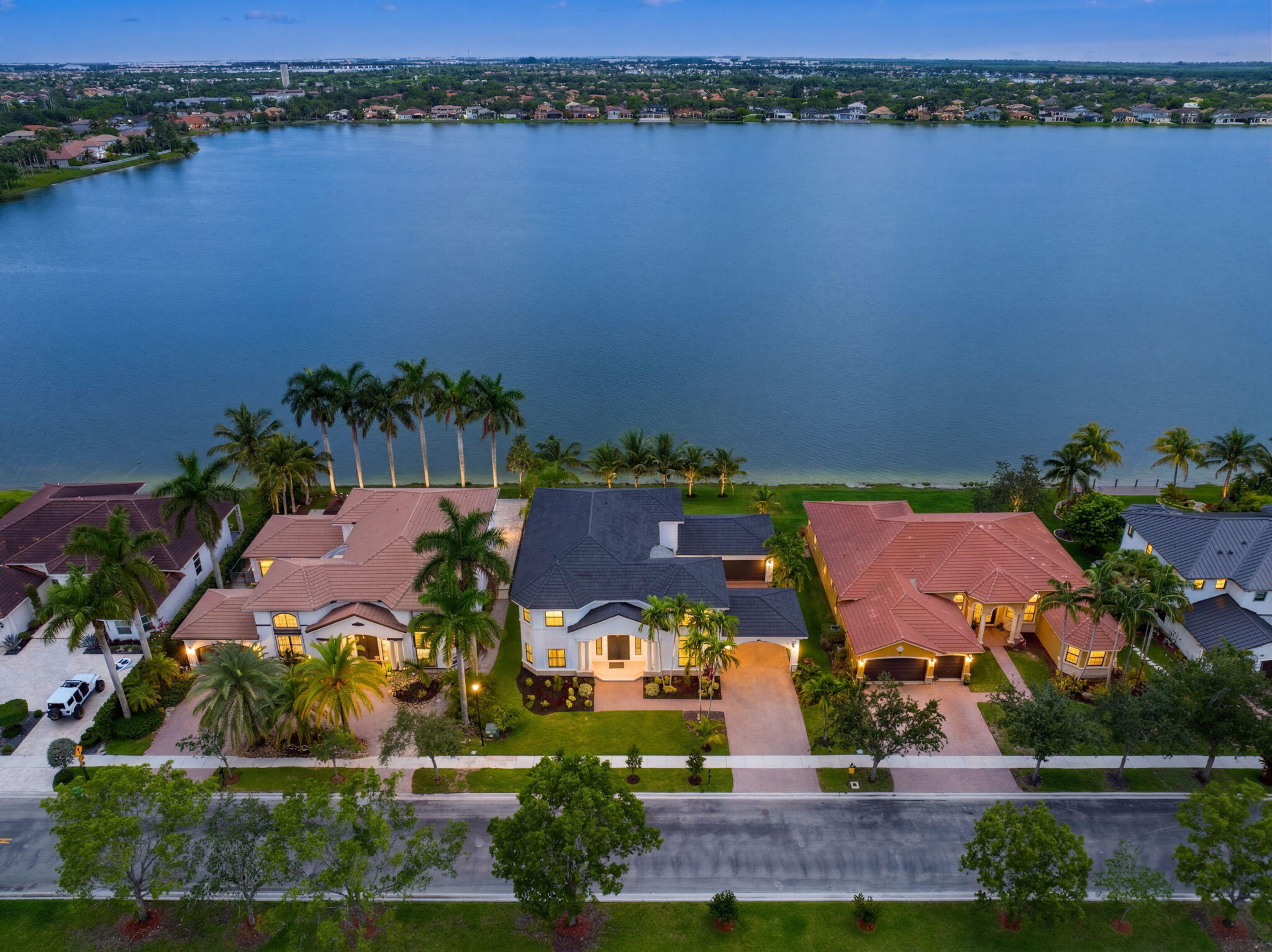 HARBOUR LAKES ESTATES - Residential