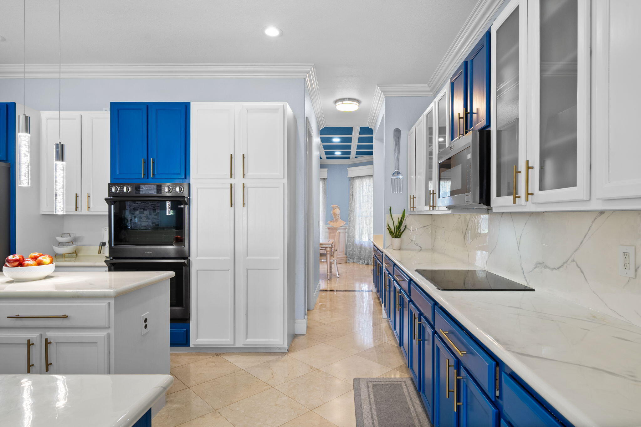 HARBOUR LAKES ESTATES - Residential