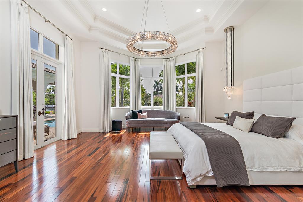 HARBOUR ISLES - Residential