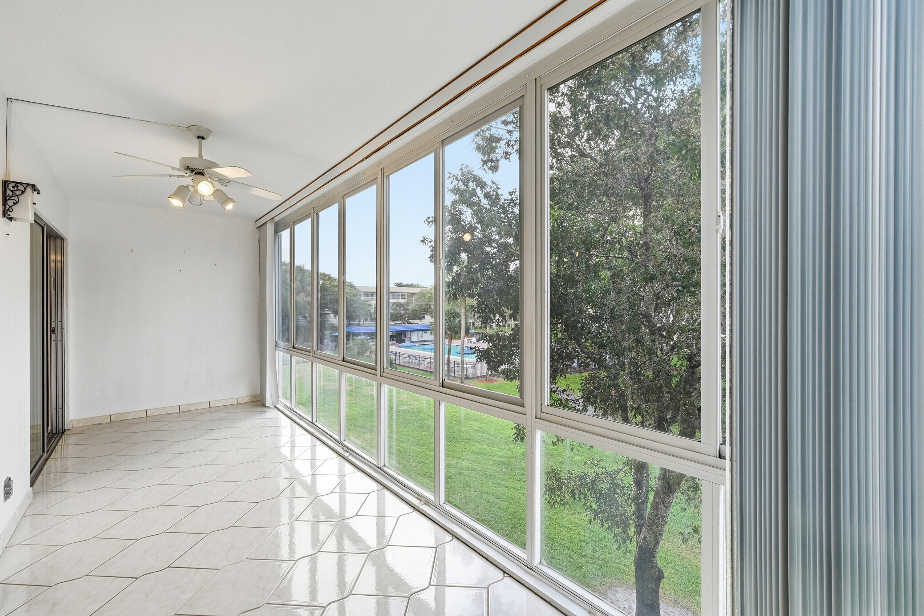 WYNMOOR VILLAGE - Residential