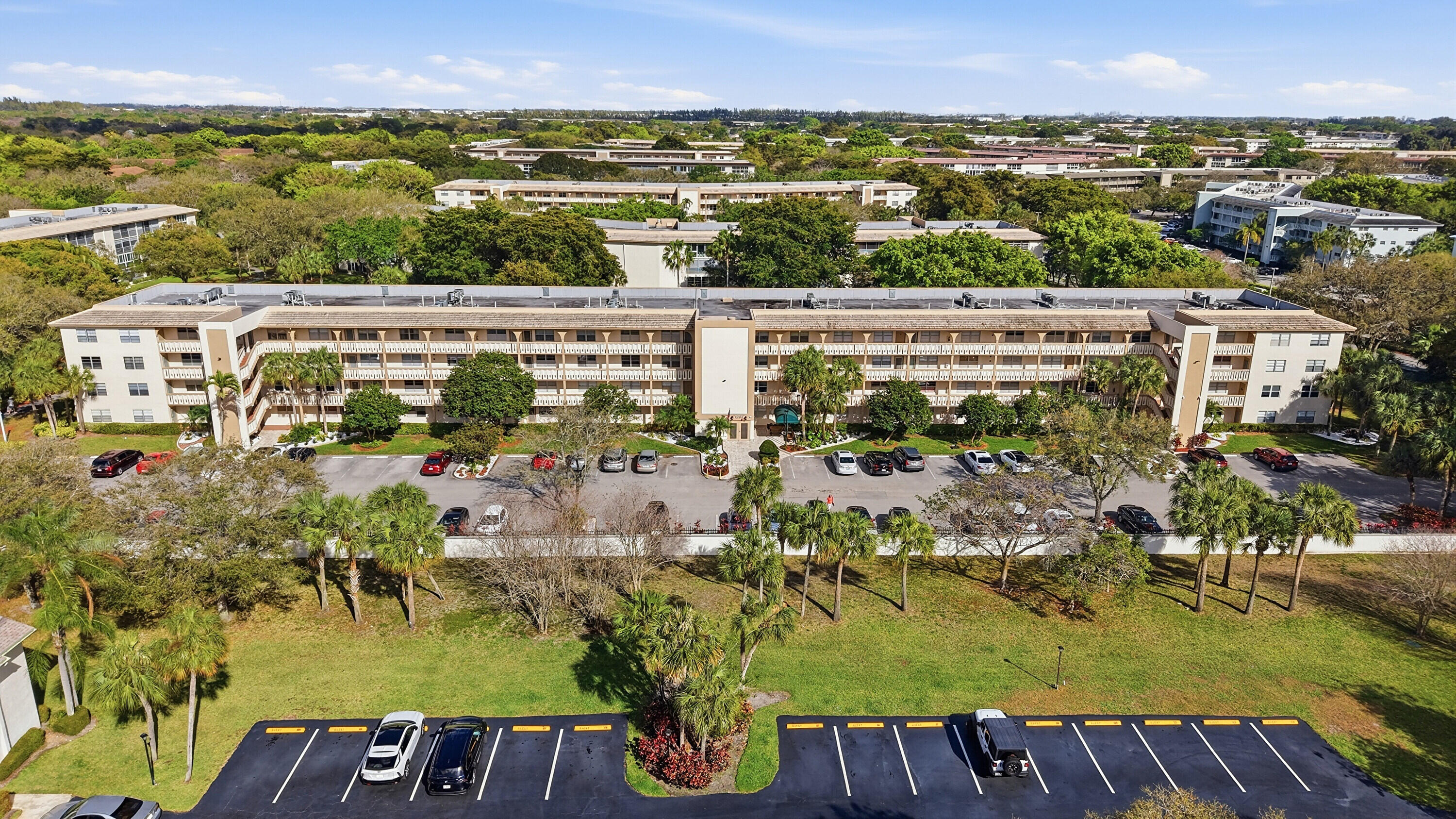 WYNMOOR VILLAGE - Residential