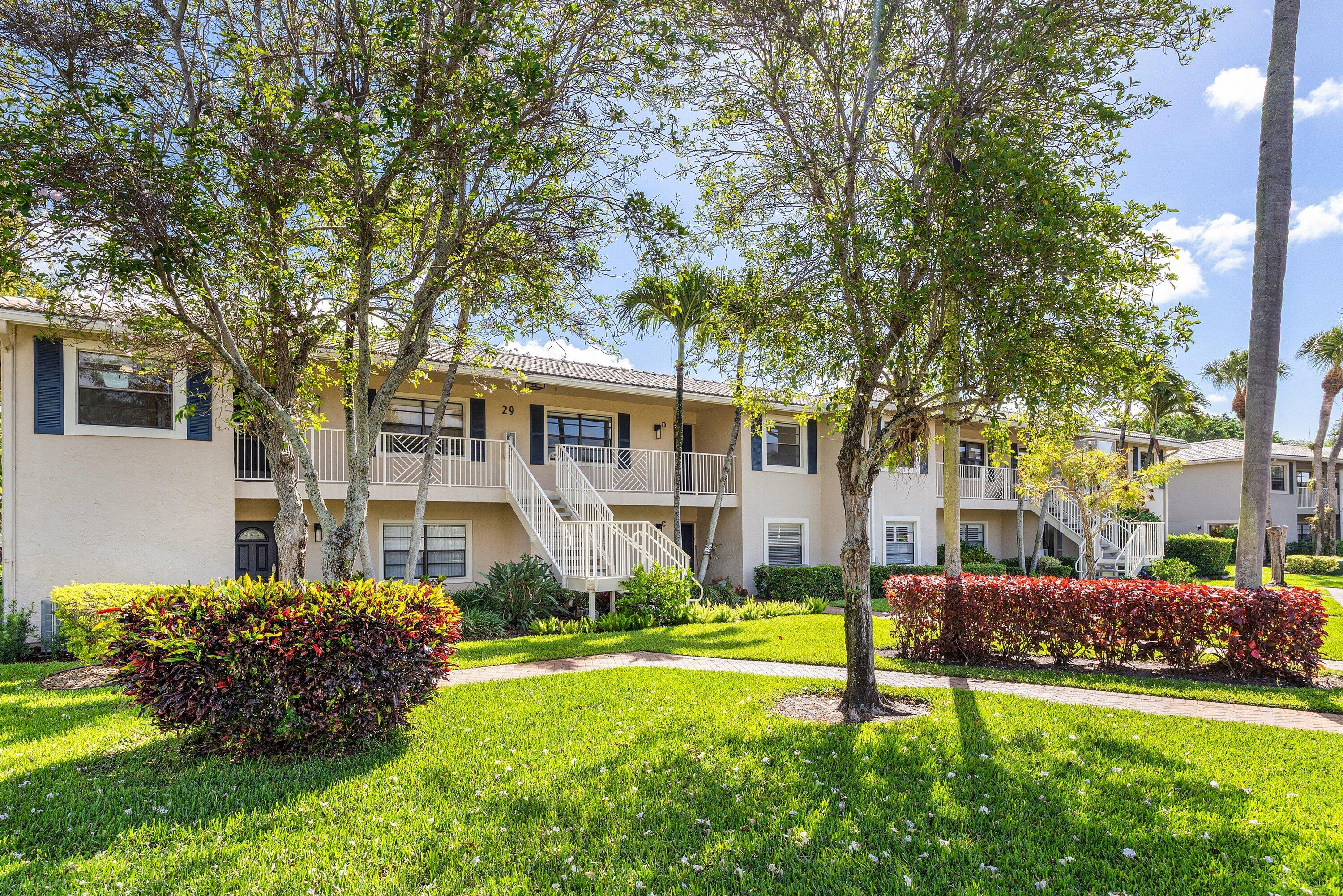 STRATFORD AT HUNTERS RUN CONDO - Residential
