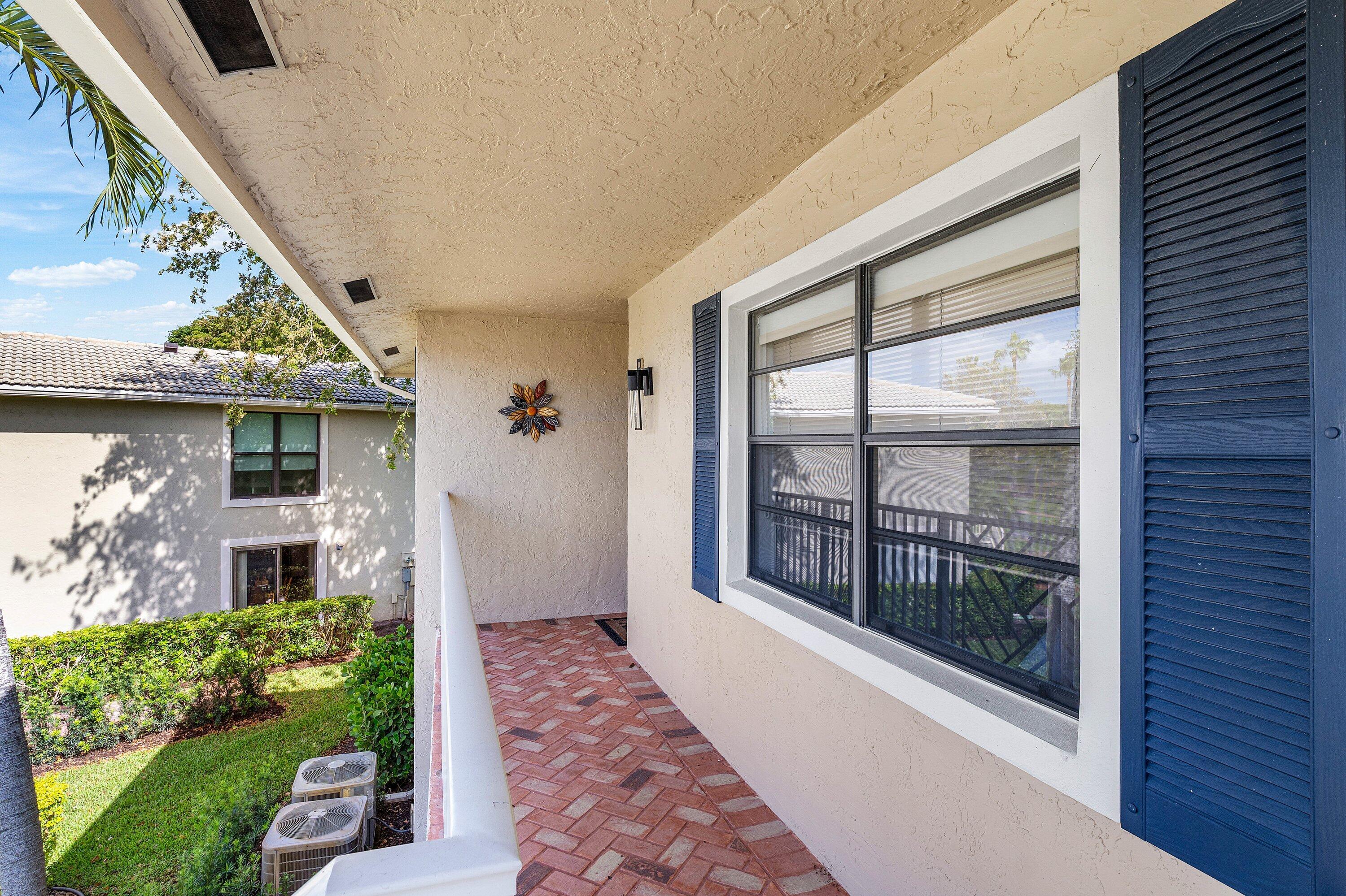 STRATFORD AT HUNTERS RUN CONDO - Residential