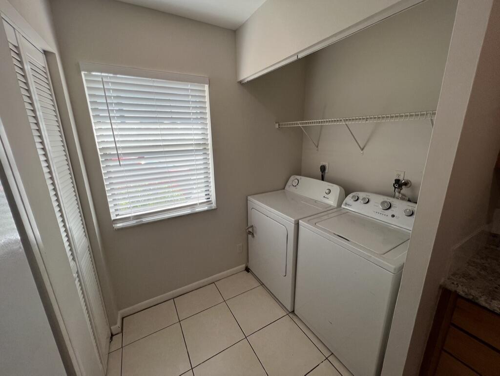 CHATHAM HILLS - Residential Lease