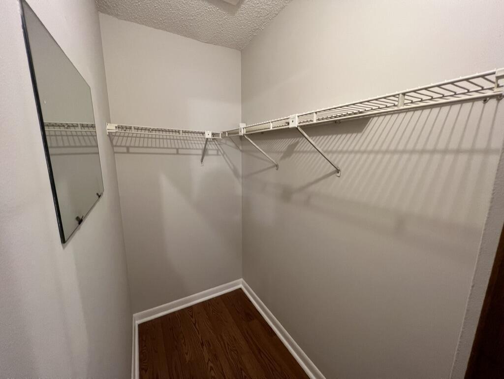 CHATHAM HILLS - Residential Lease