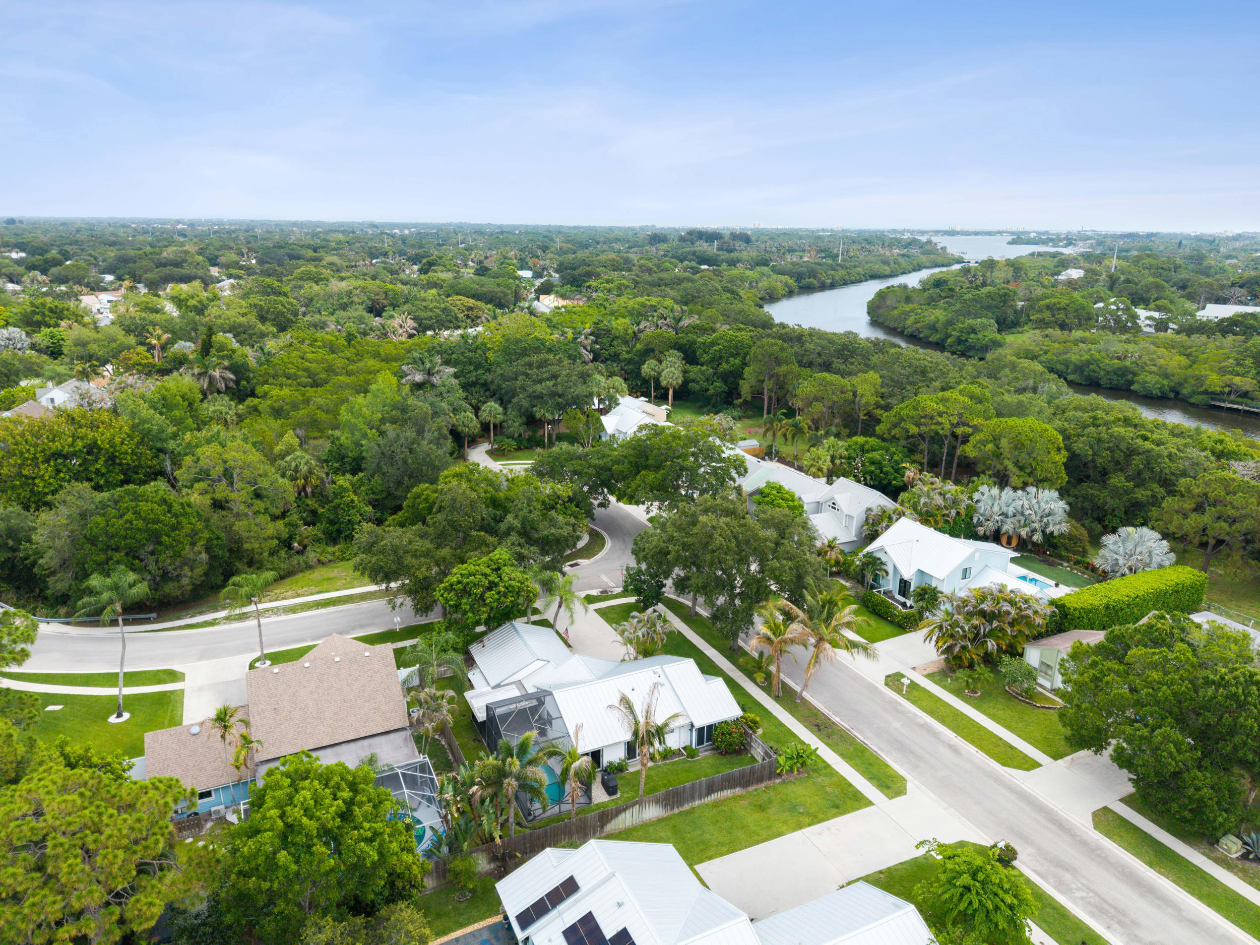 JUPITER LANDINGS - Residential