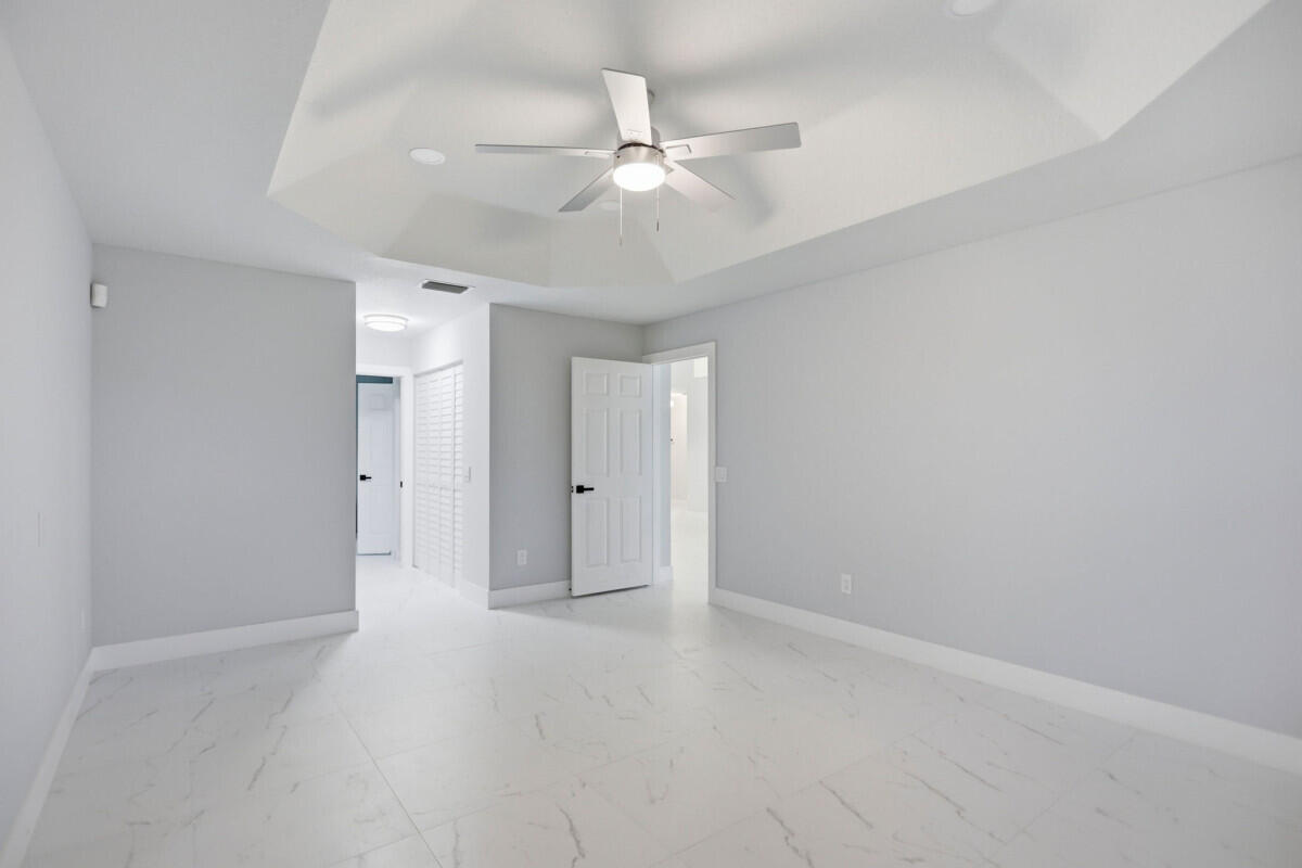 VALENCIA LAKES 2 - Residential