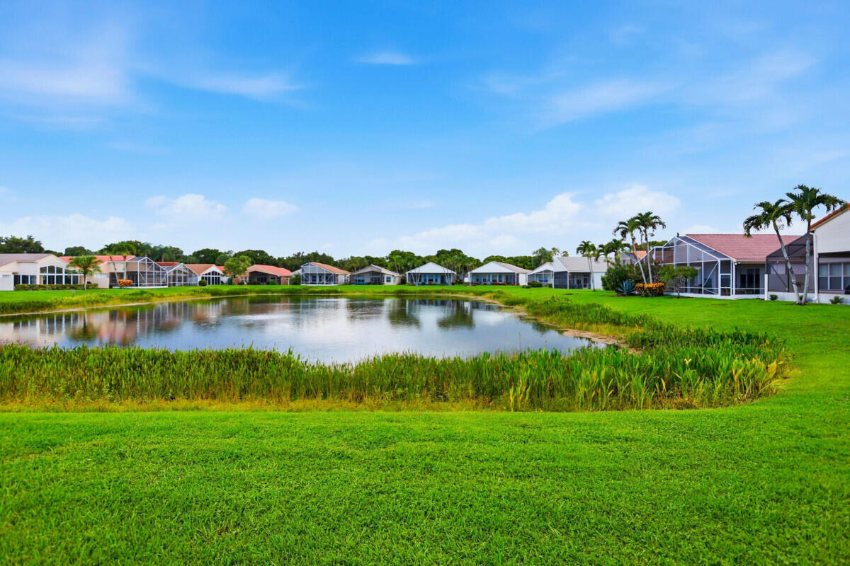 VALENCIA LAKES 2 - Residential