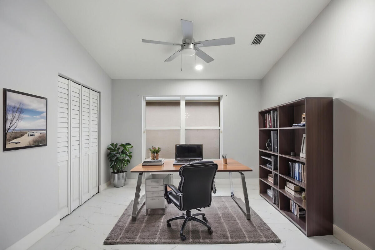 VALENCIA LAKES 2 - Residential