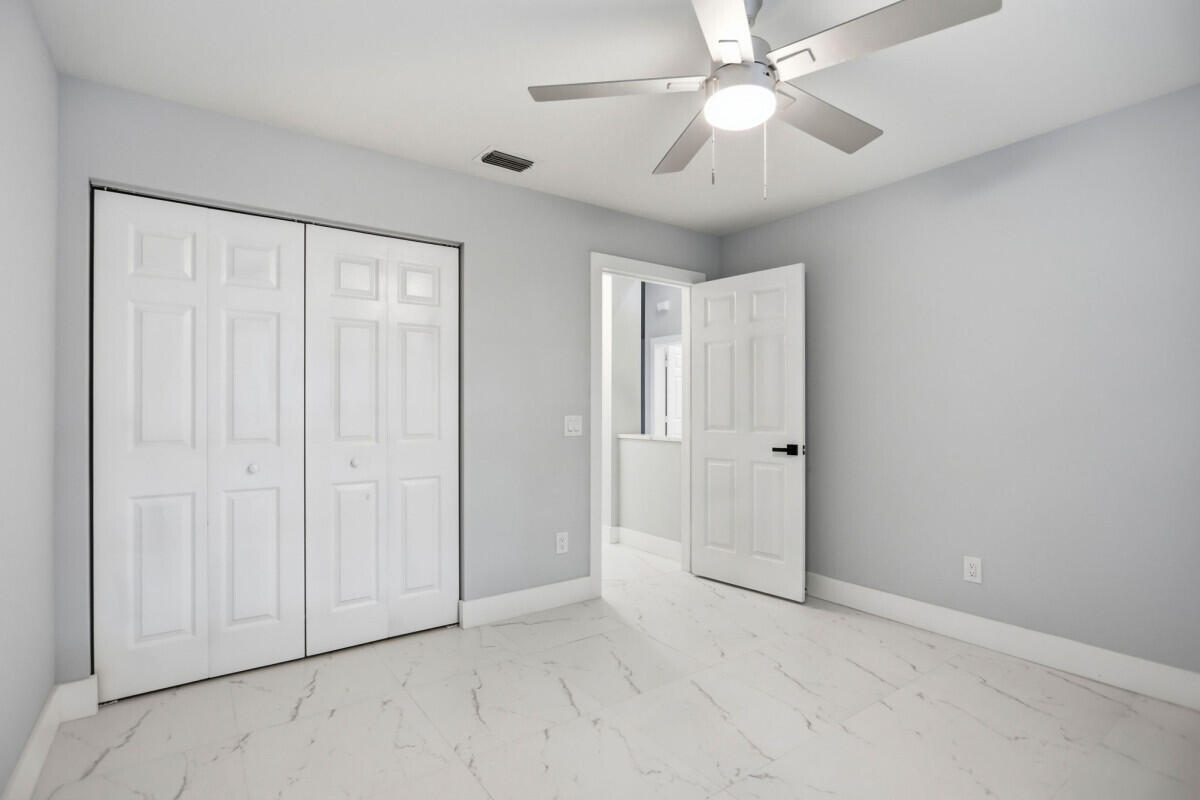 VALENCIA LAKES 2 - Residential