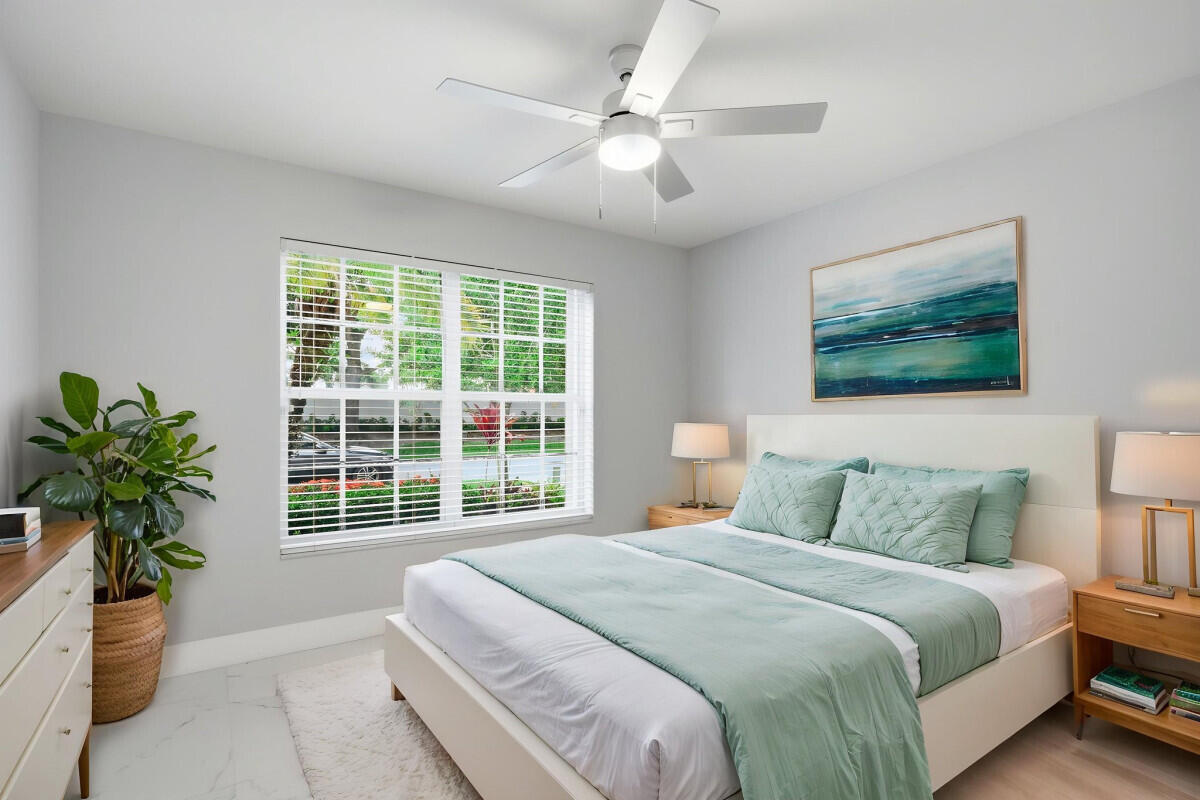 VALENCIA LAKES 2 - Residential