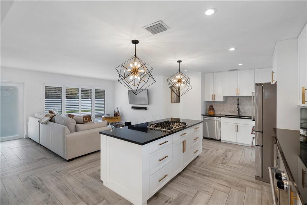 AVALON GARDEN ESTATES - Residential
