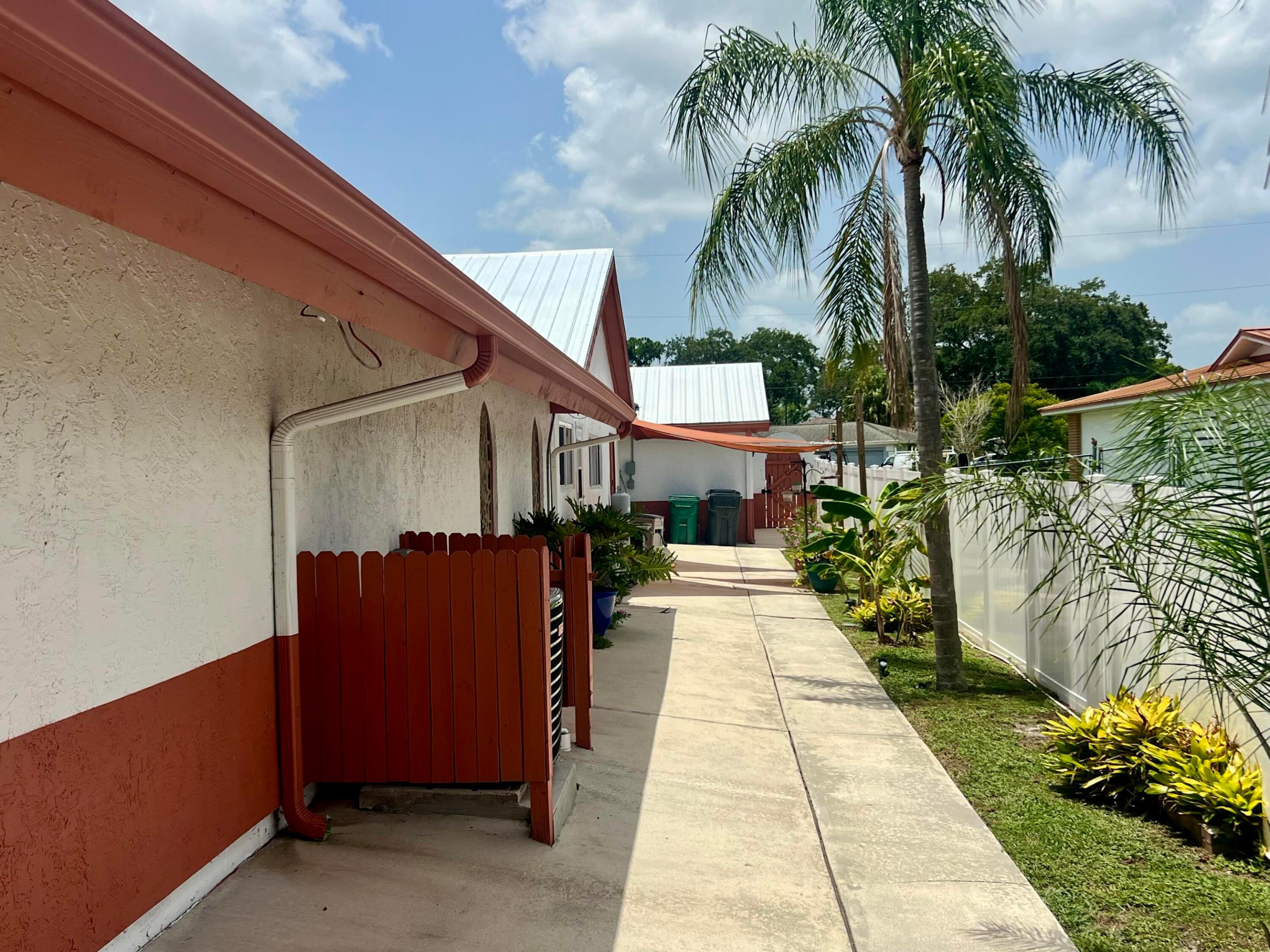 RIVER PARK-UNIT 4 - Residential