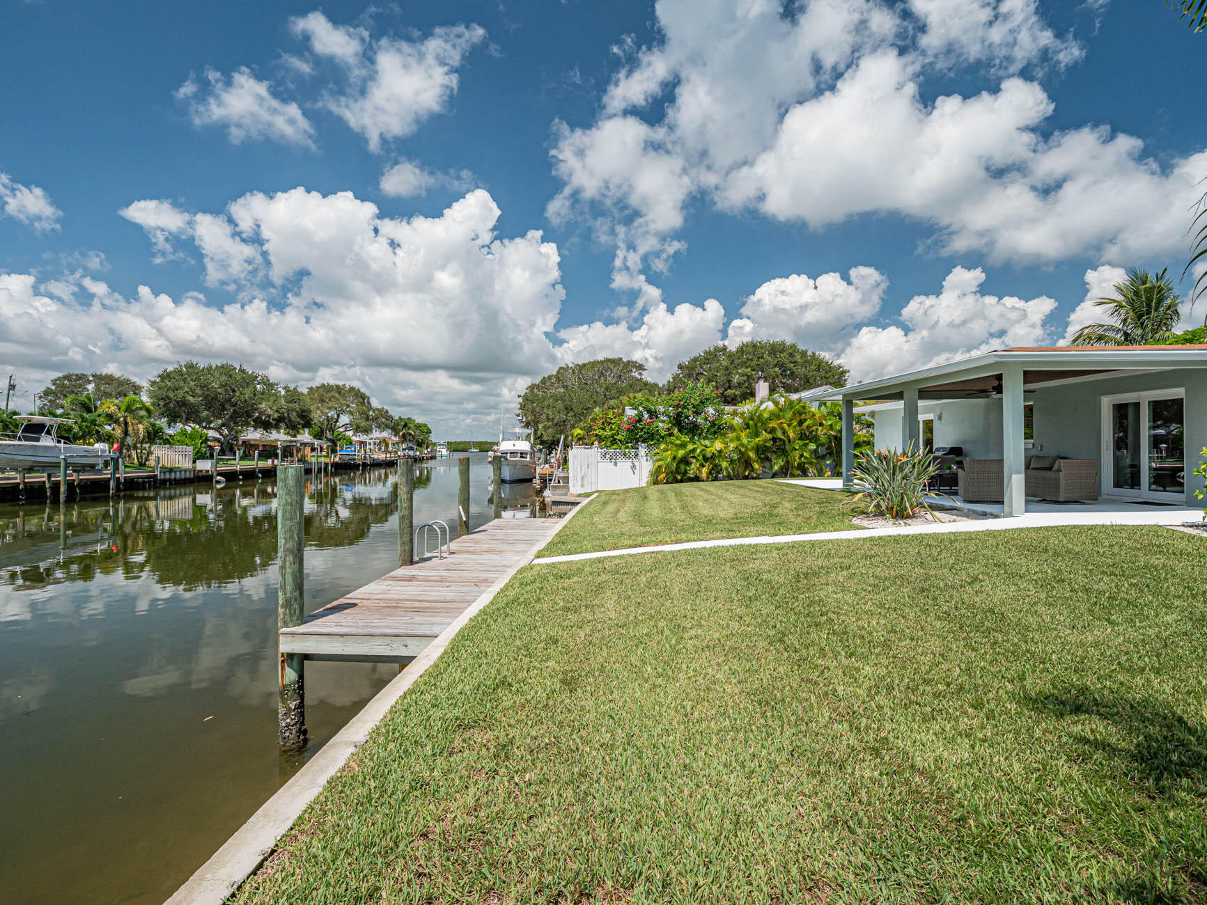 CORAL COVE BEACH SECTION 1 - Residential