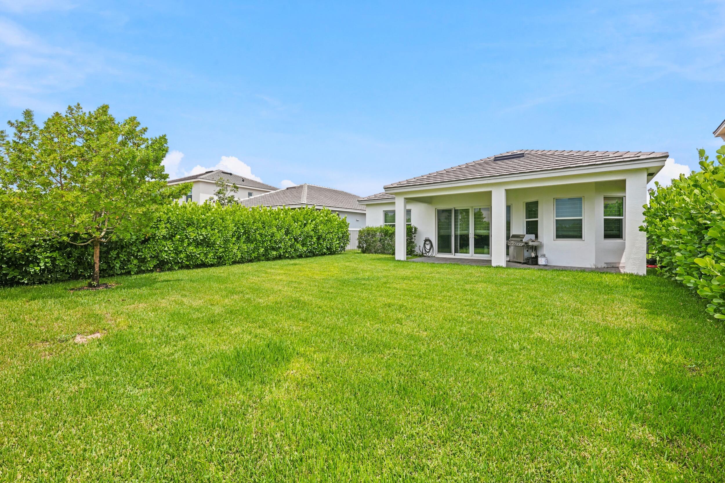 ORCHARDS OF WESTLAKE PHASE 1 - Residential