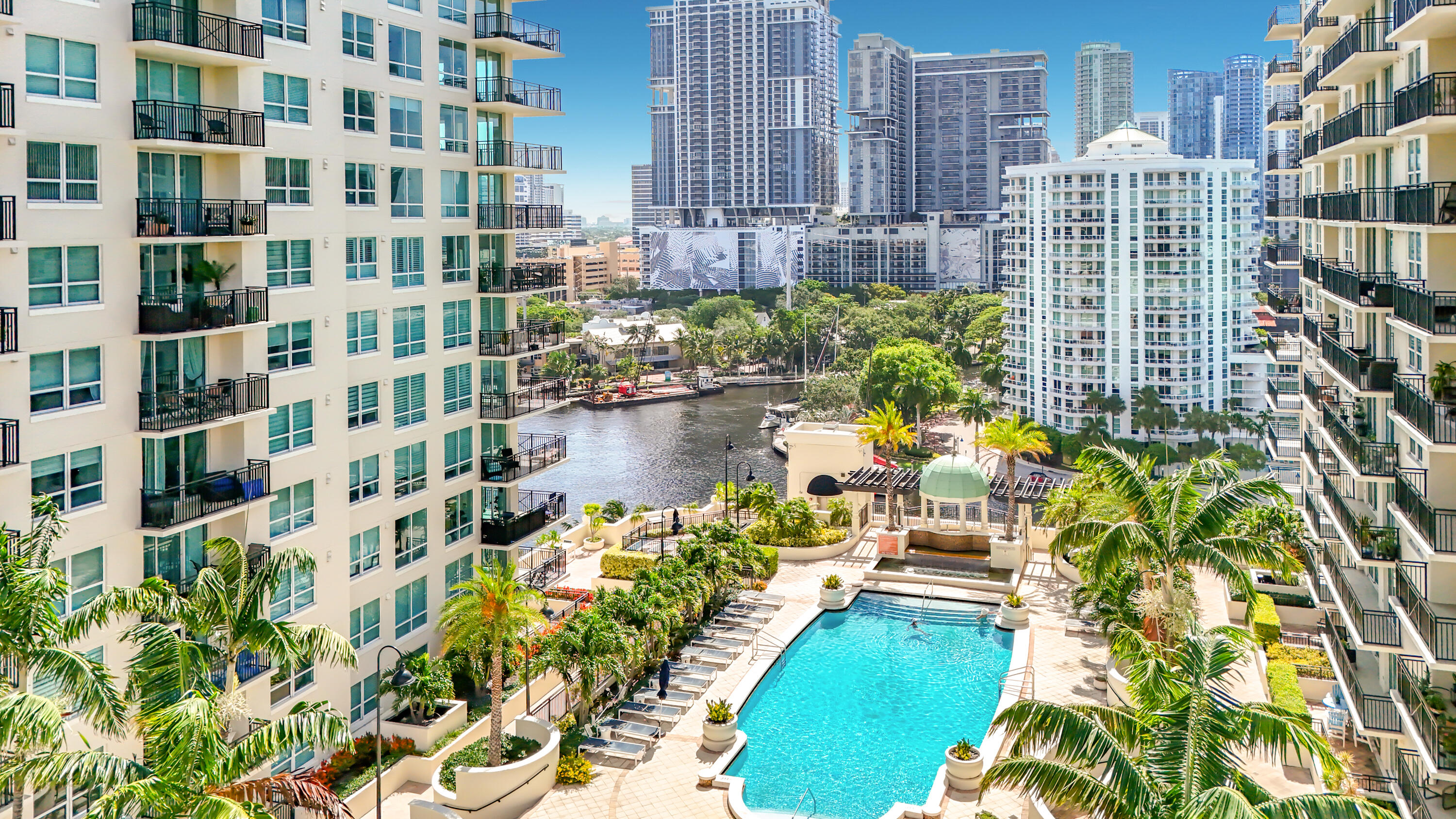SYMPHONY NORTH CONDO - Residential Lease